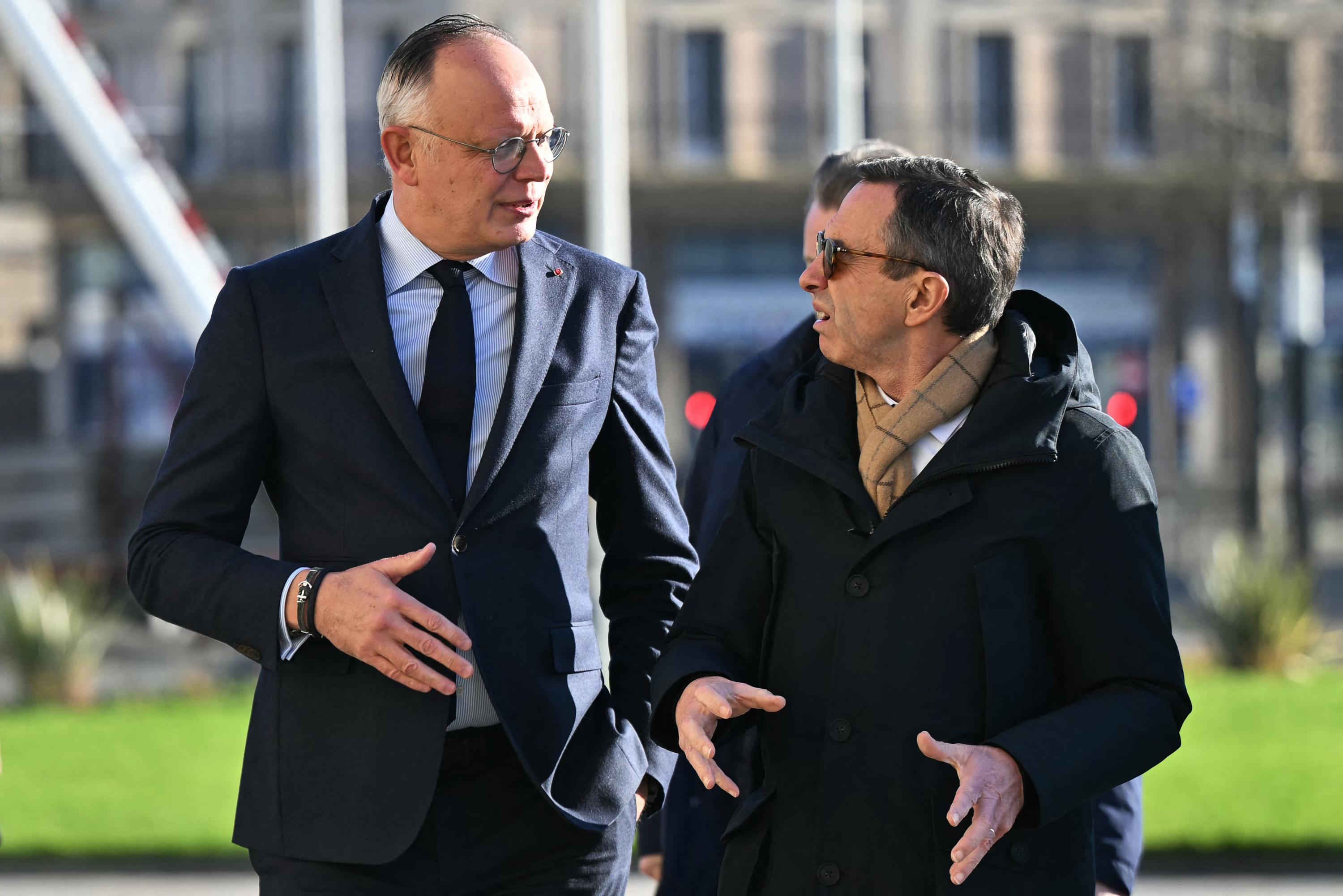 EN DIRECT - Présidentielle 2027 : Bruno Retailleau propose un débat à Édouard Philippe pour «confronter» leurs projets «devant les Français»