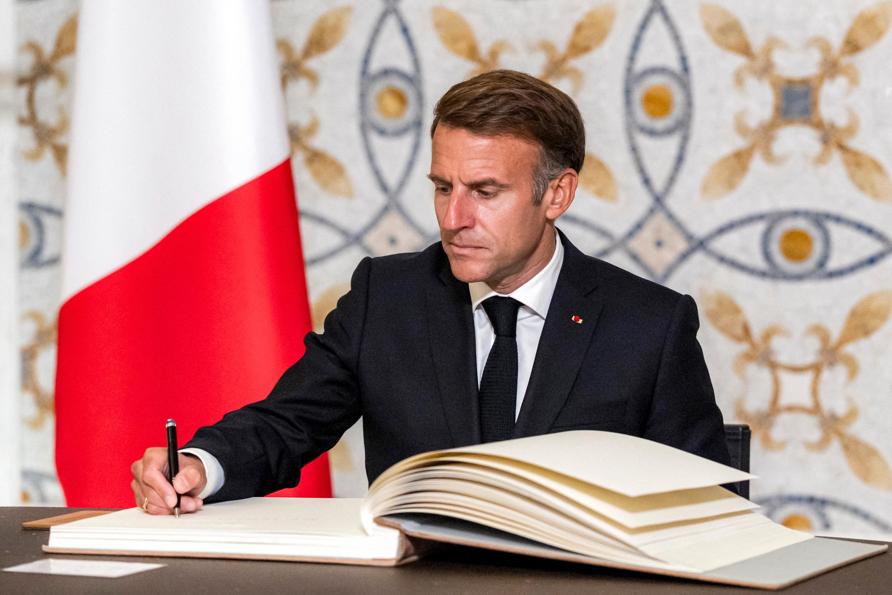 Dans le Golfe, Emmanuel Macron obtient le déblocage de 200.000 tonnes de diesel par mois par les Émirats et le Bahreïn