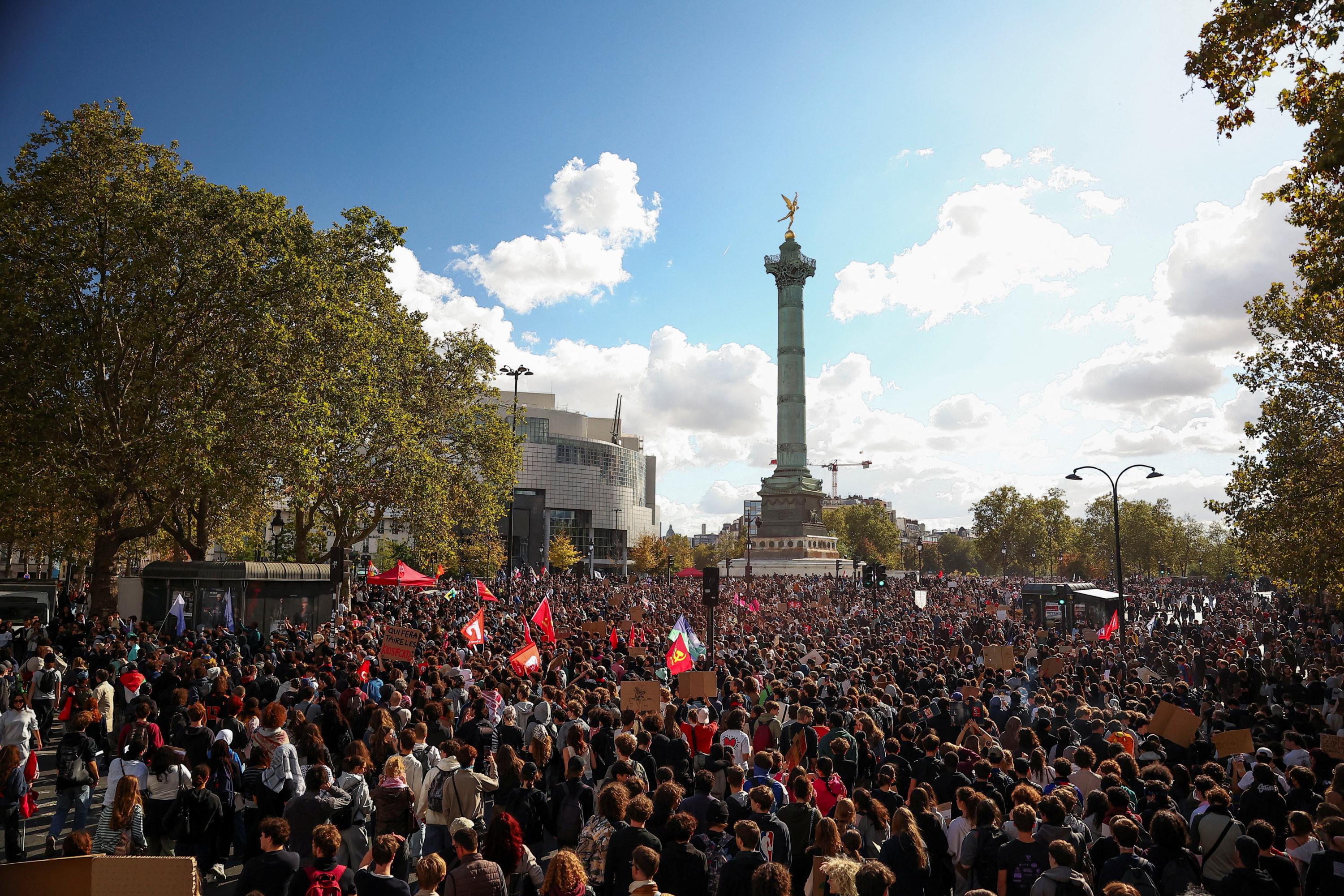 Manifestation à Paris : la préfecture interdit le parcours entre les places de la Bastille et de la Nation, le parcours alternatif refusé par l’intersyndicale 縮圖
