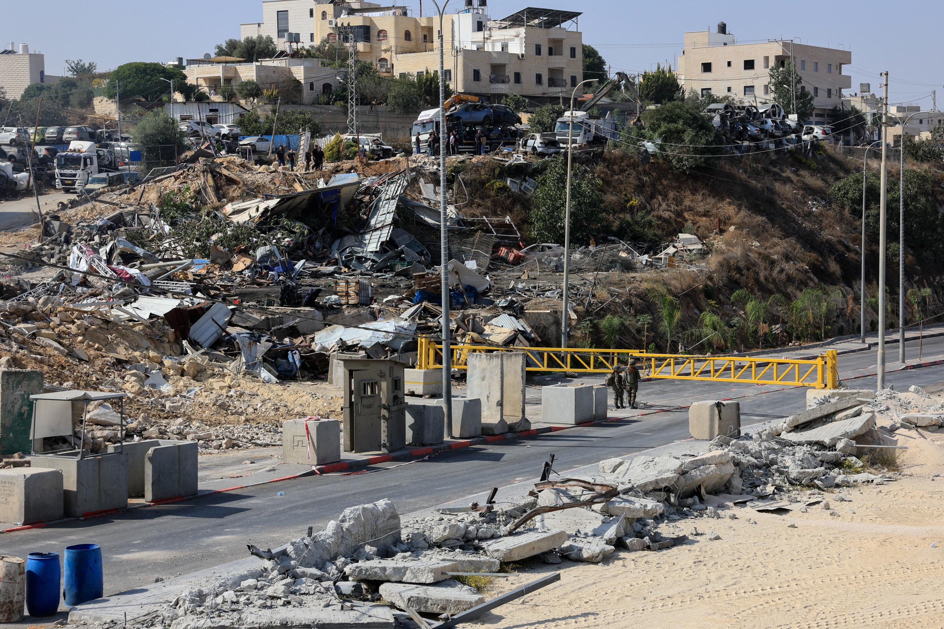 Israël impose un bouclage de la Cisjordanie mardi, jour des élections