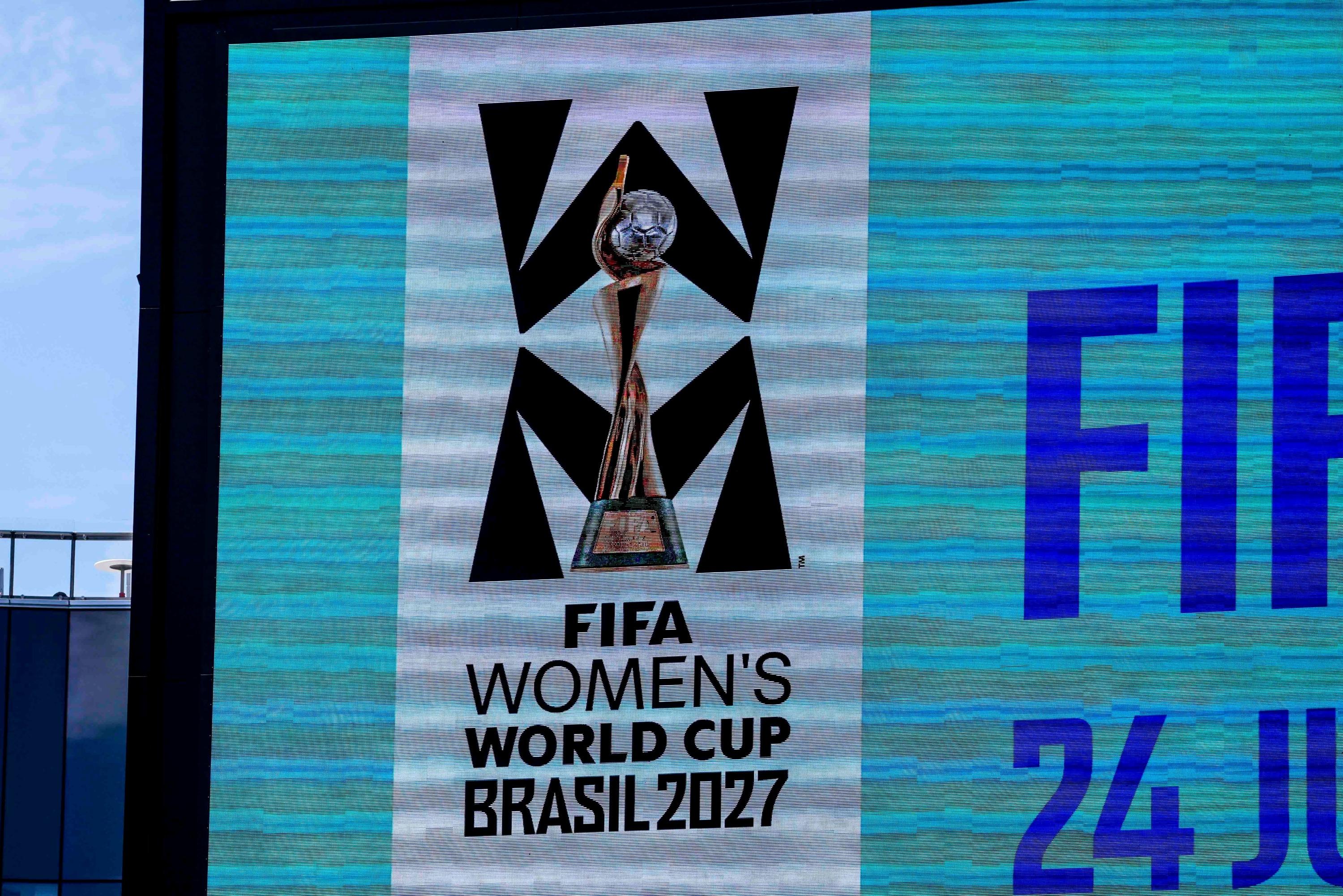 Foot : la FIFA instaure l’égalité financière entre les équipes masculines et féminines