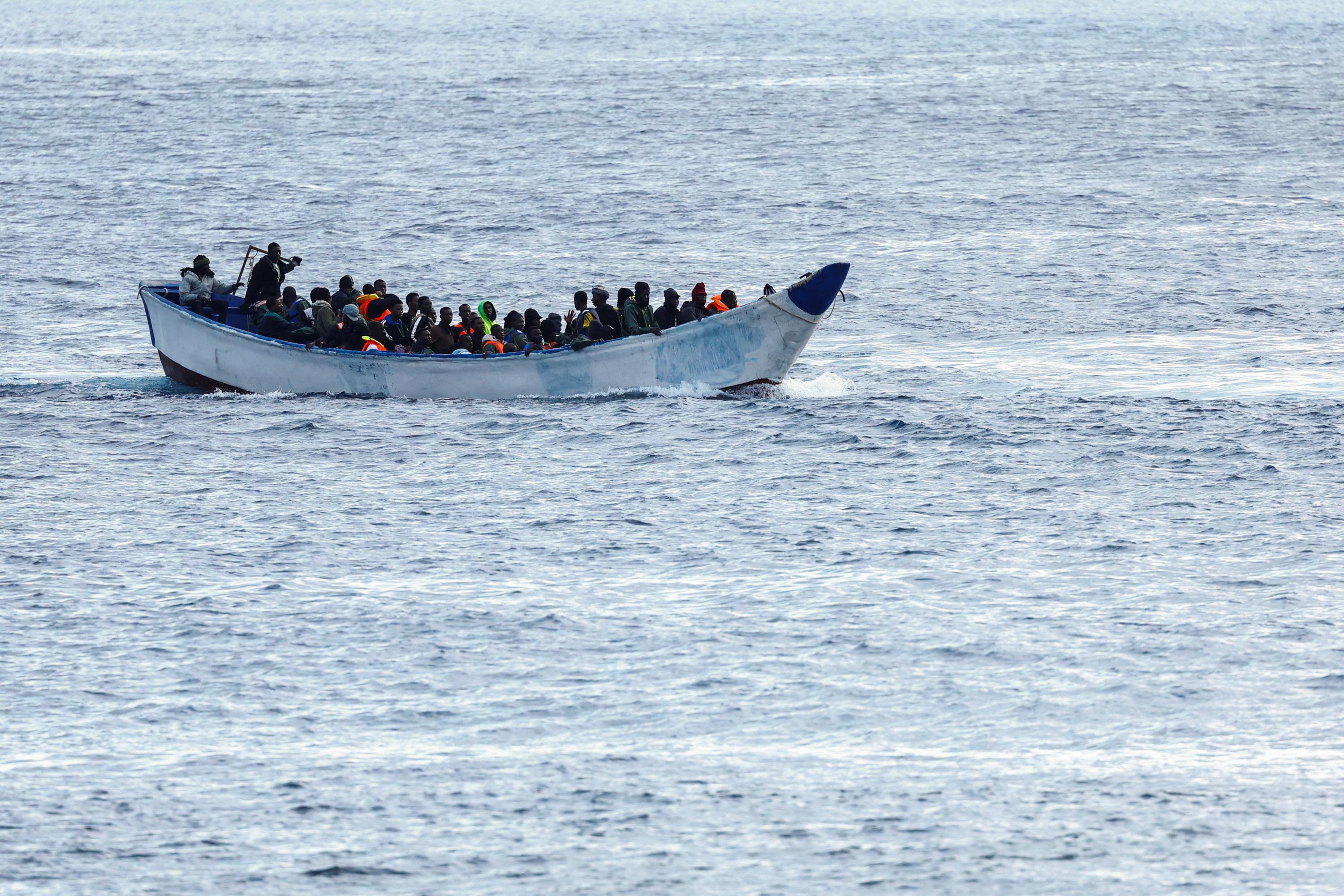 Migrants : quatre membres d’un réseau de passeurs mis en examen, 80.000 euros saisis