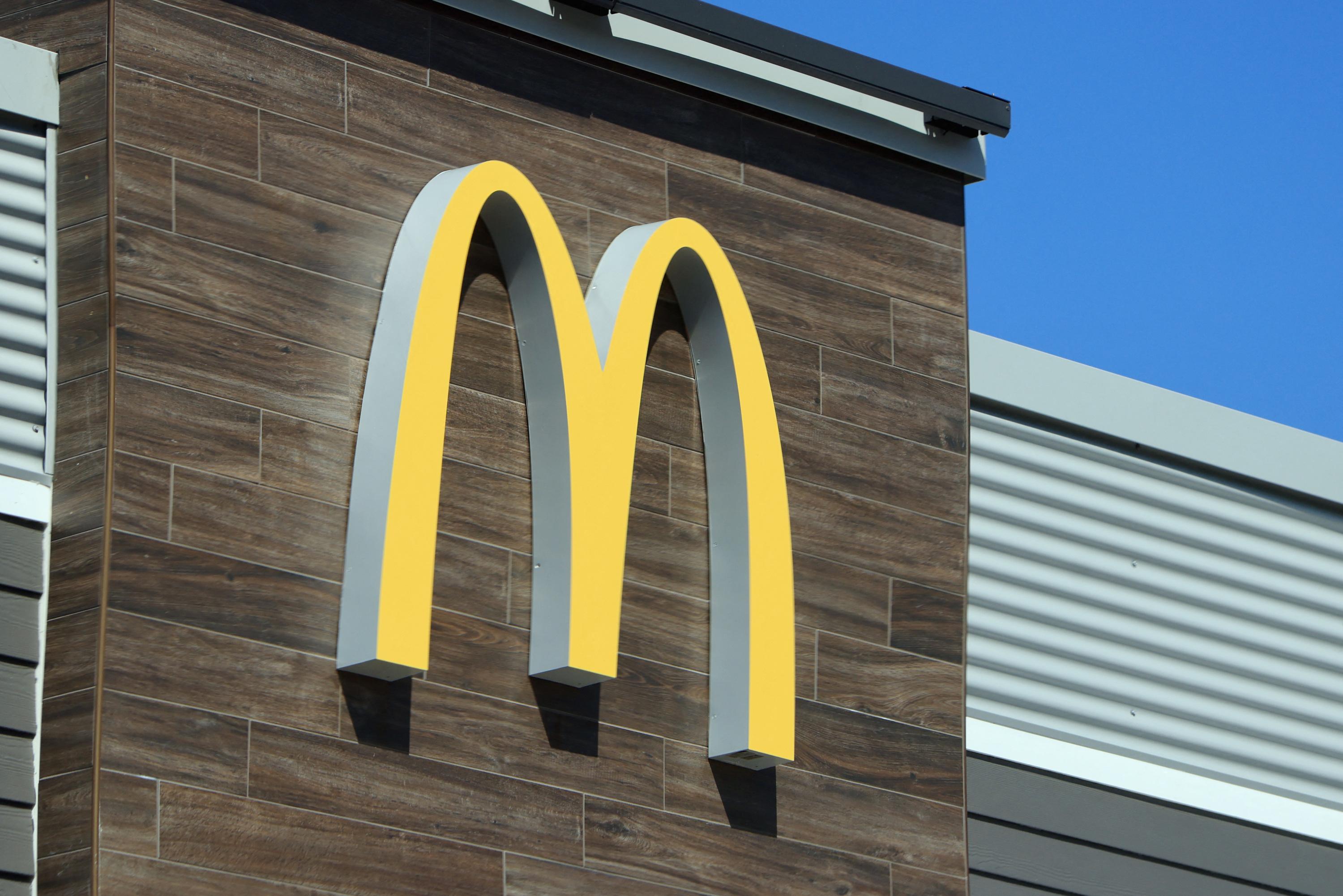 Sous pression, McDonald's revient à son tour sur certaines de ses pratiques en matière de diversité