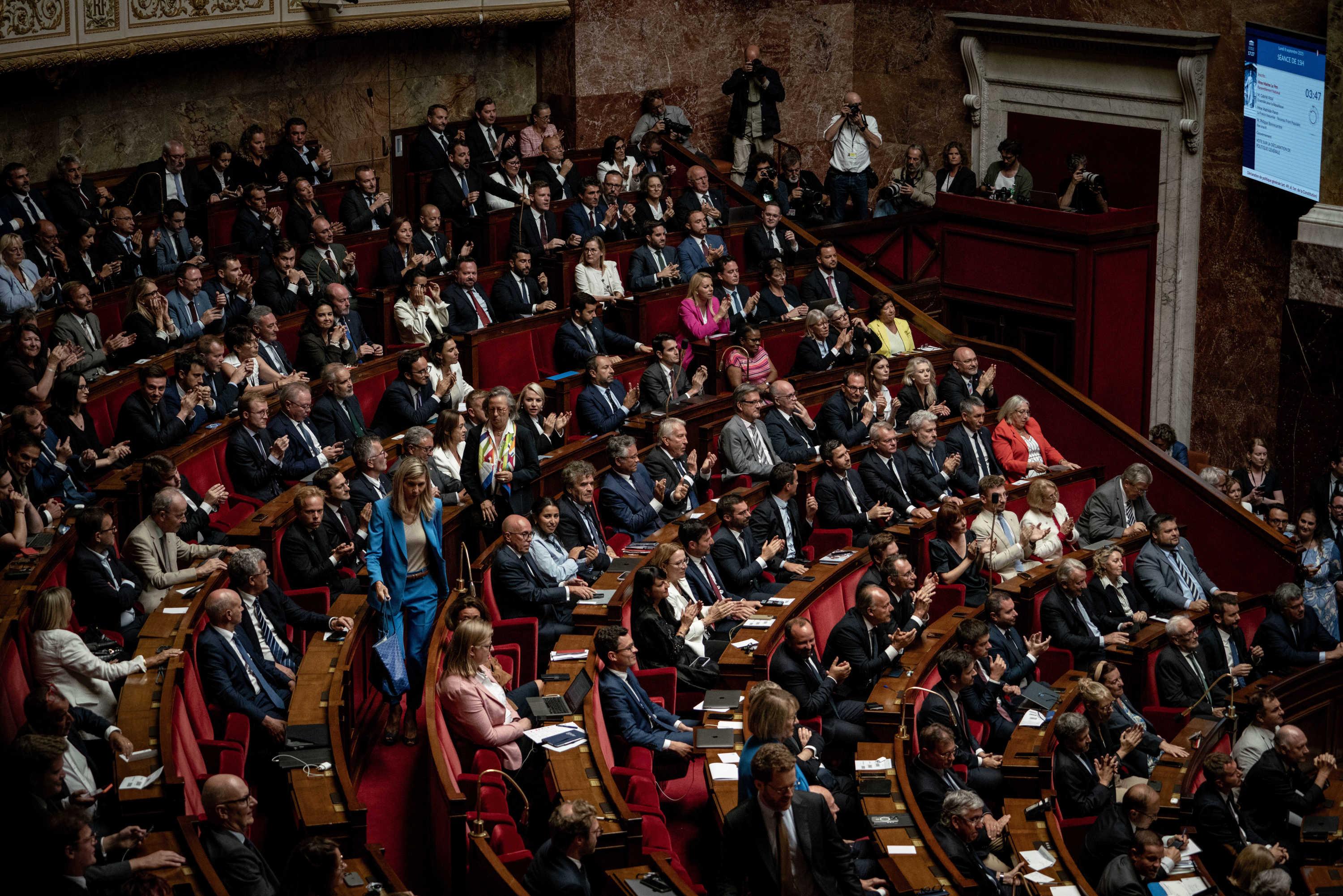 «On ne sait pas où on va»: à l’Assemblée, les députés minés par l’instabilité politique