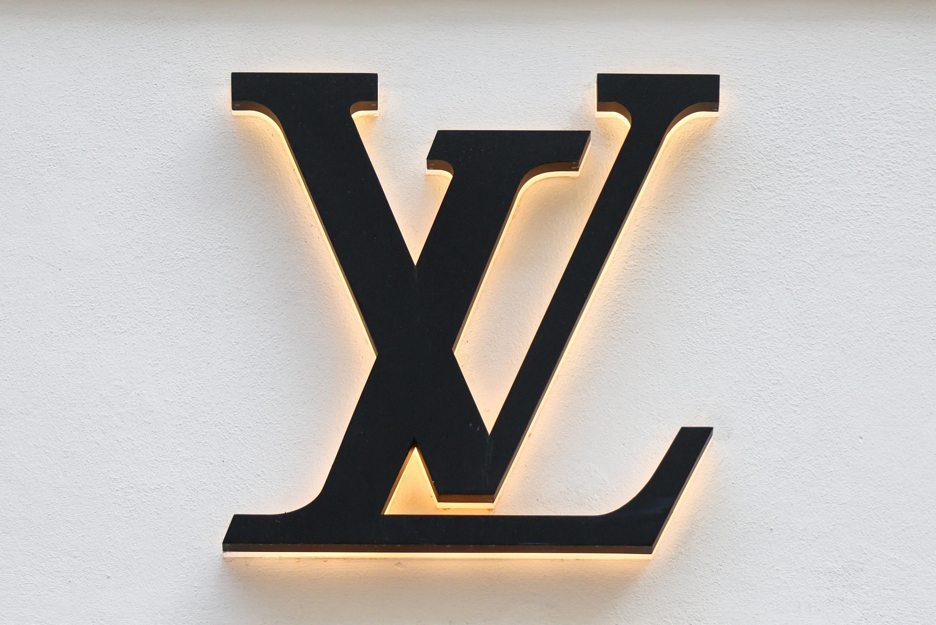 LVMH posts growth; shares surge