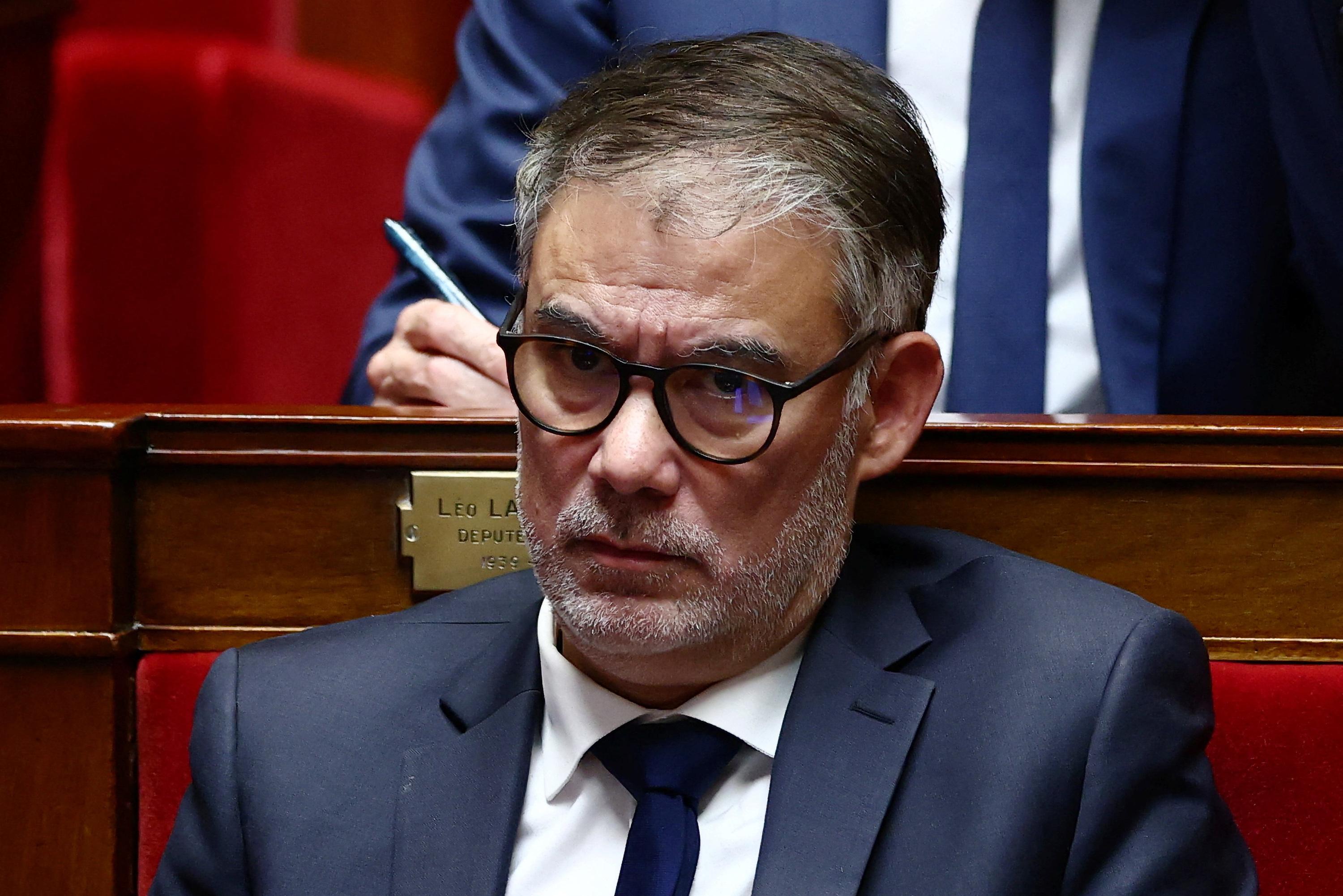 EN DIRECT - Budget 2026 : «S’il n’y a pas d’évolution d’ici lundi, ce sera terminé», la mise en garde d’Olivier Faure à Sébastien Lecornu