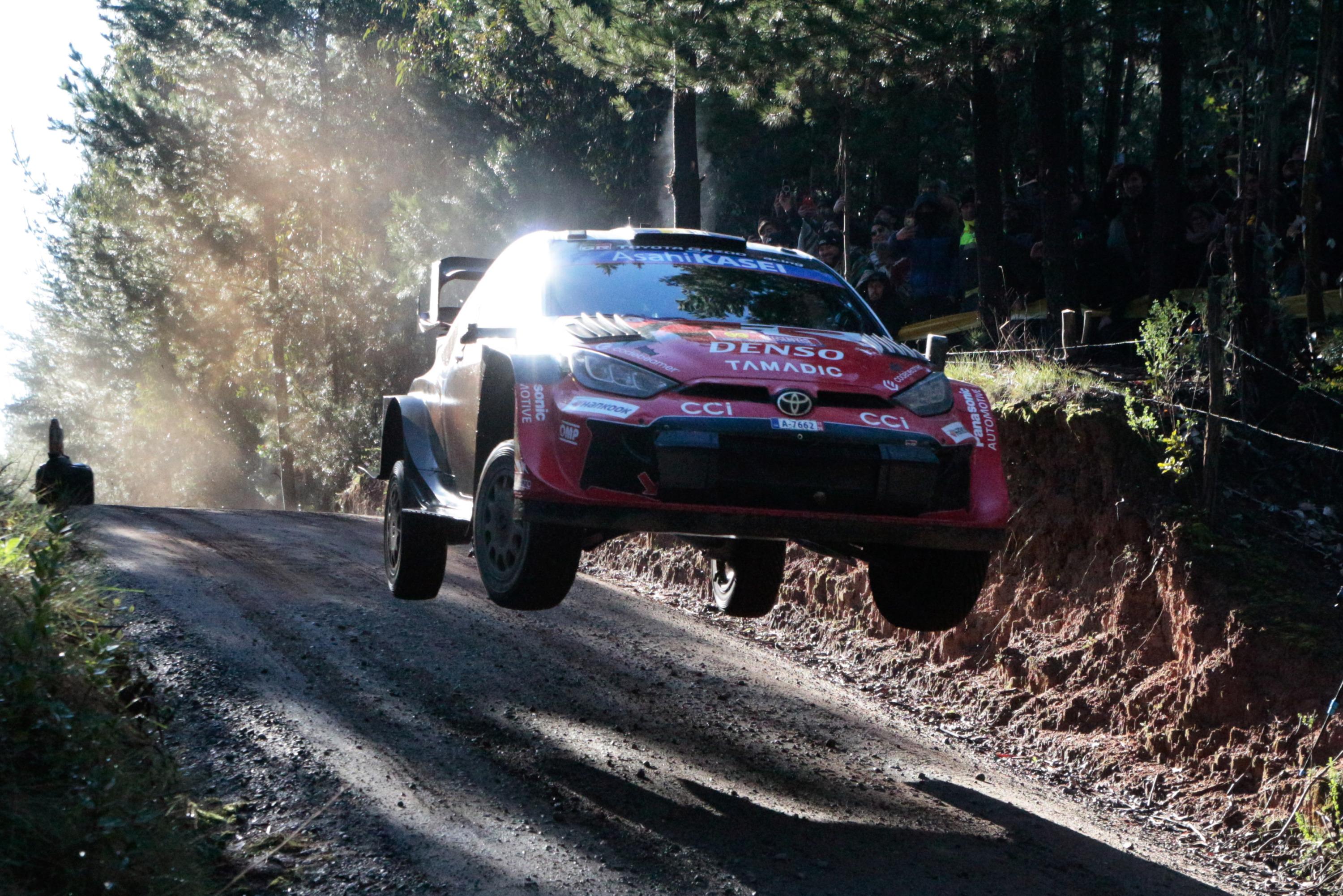 Rallye : Oliver Solberg prive les Bleus d’un succès au Chili, Toyota champion du monde