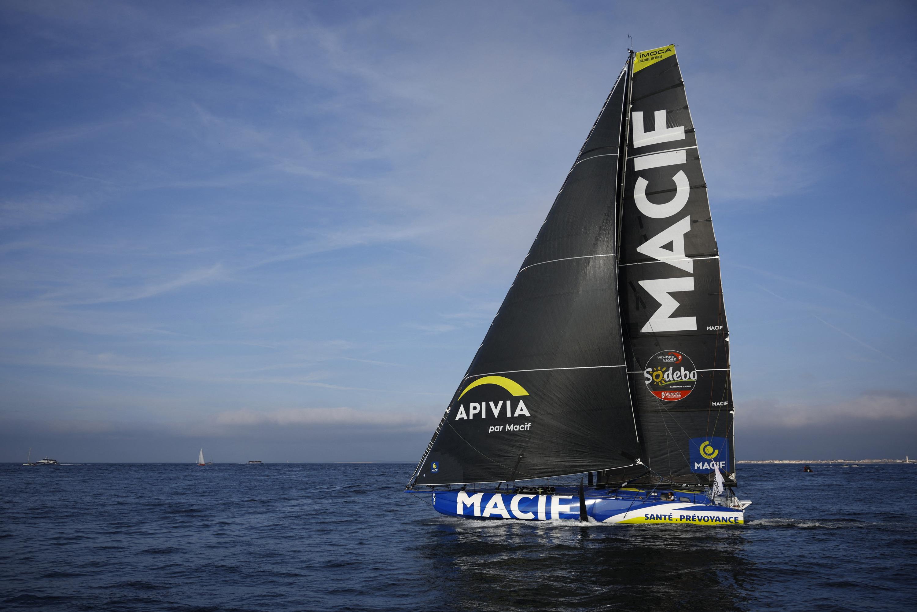 Vendée Globe : Charlie Dalin toujours en tête au pointage du soir