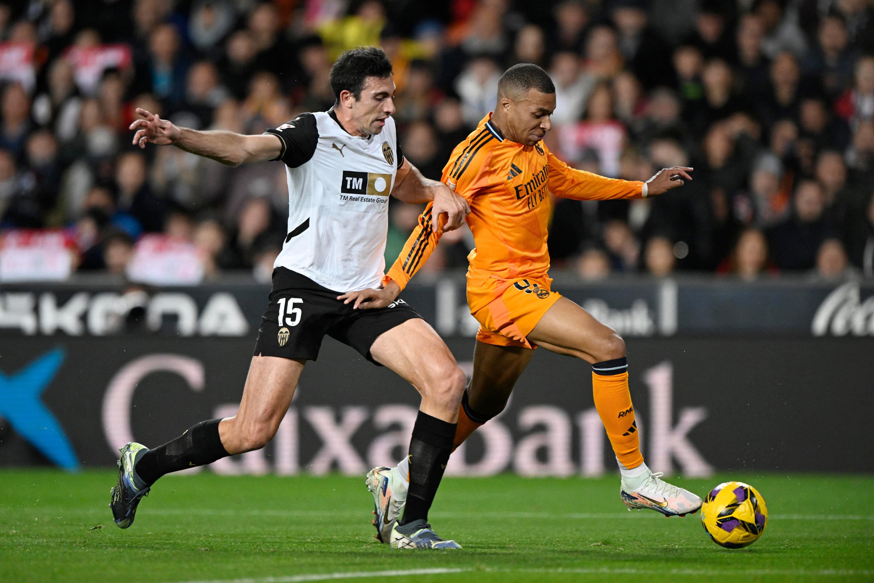 EN DIRECT - Valence-Real Madrid : Mbappé et les Merengue surpris à Mestalla