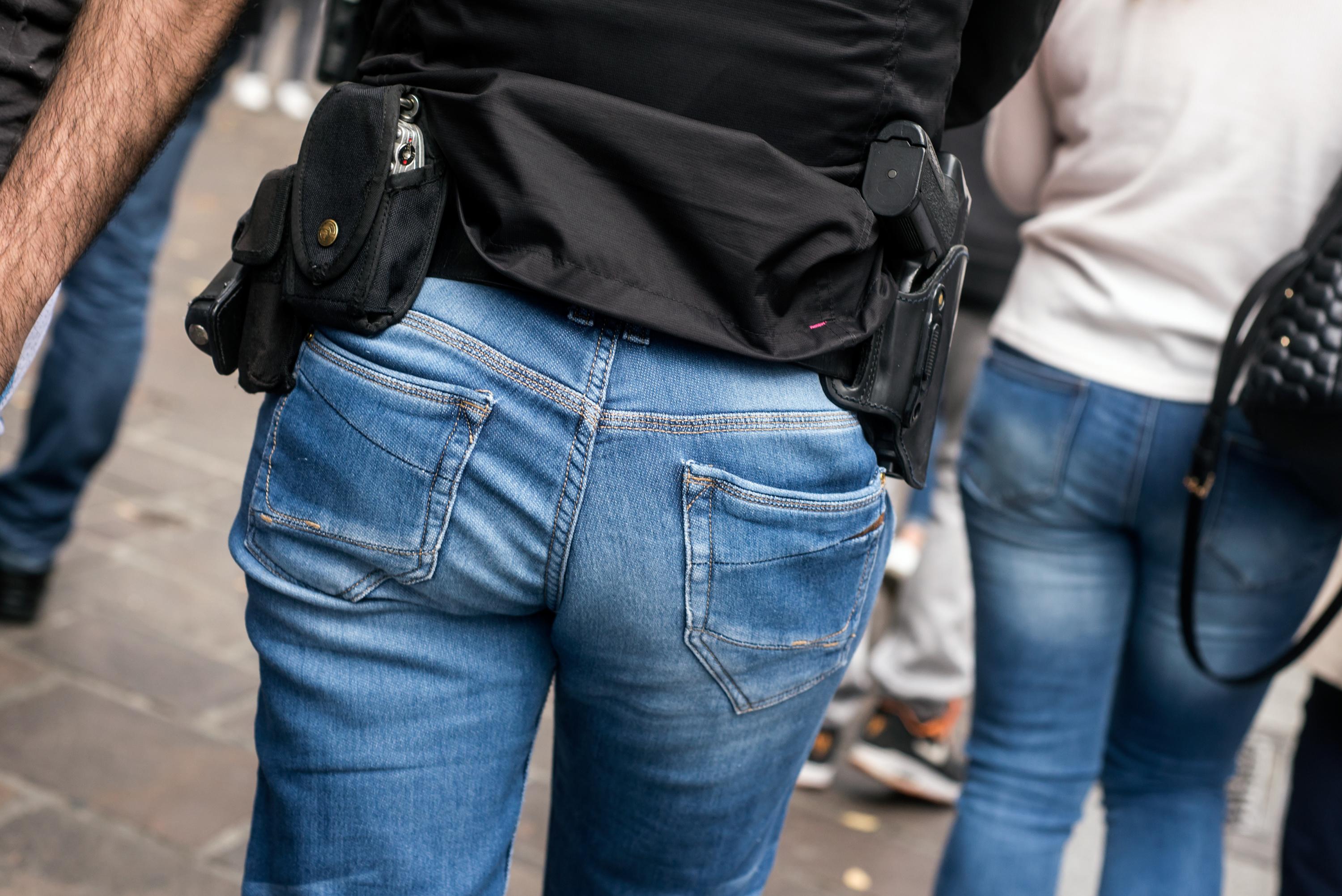 Vaucluse : un homme agresse au couteau un client d'un supermarché au cri d’«Allah Akbar», le parquet antiterroriste se saisit