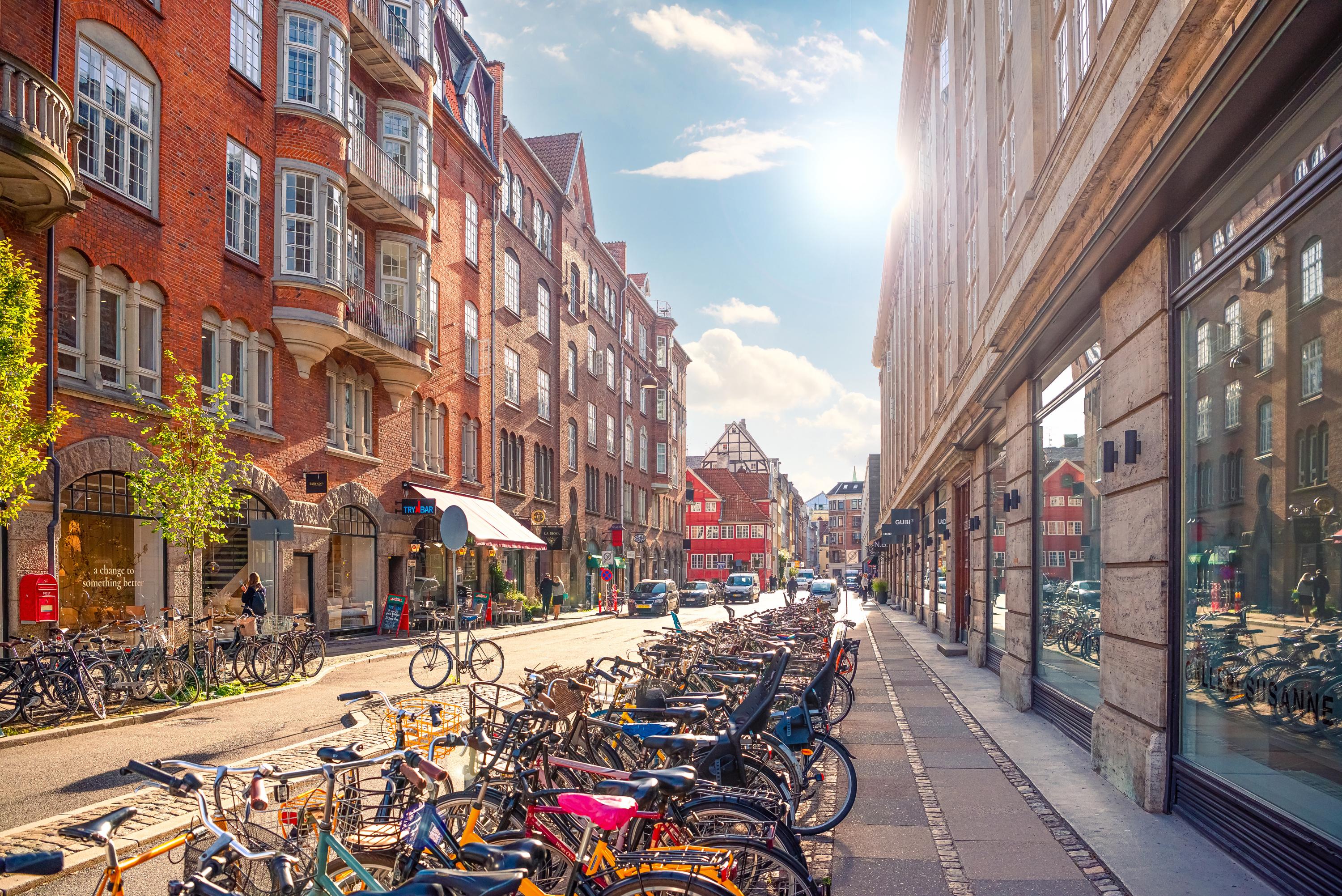 Location de vélo ou cours de yoga offerts : Copenhague récompense les touristes respectueux de l'environnement