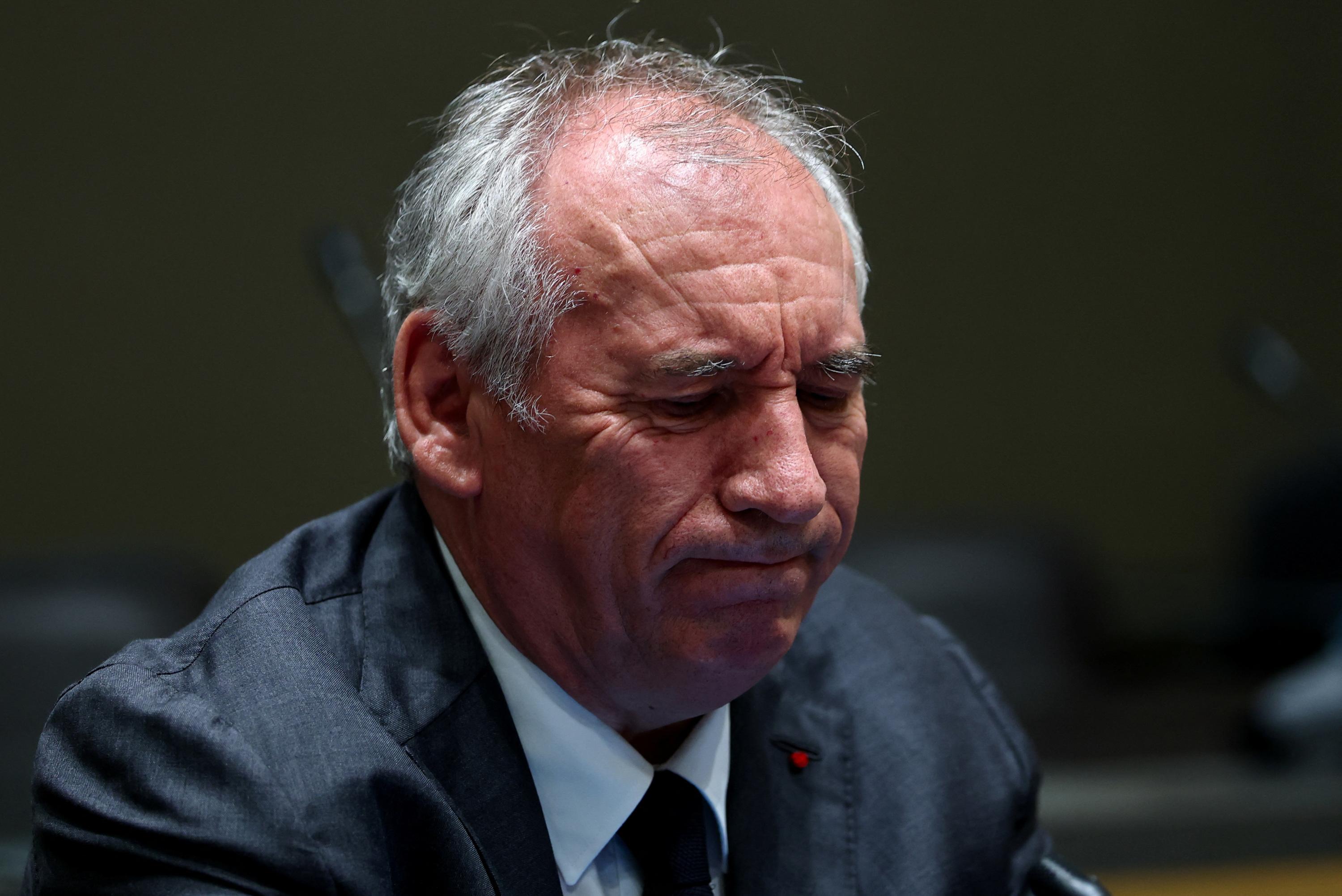«Les dépenses dérapent» : François Bayrou va demander «un effort» à tous les Français pour rétablir les comptes
