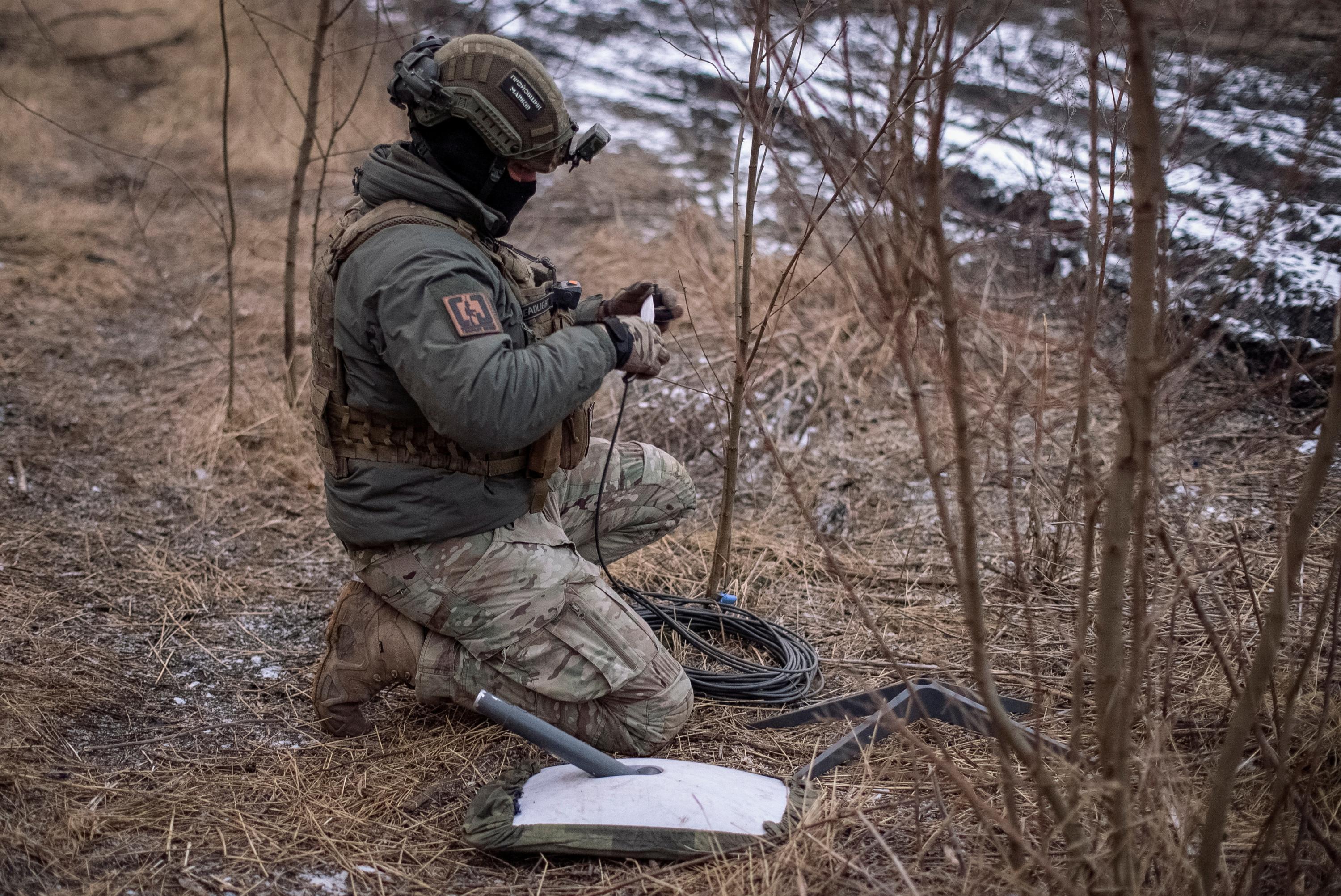Ukraine Regains Stable Connection to Starlink Military Network