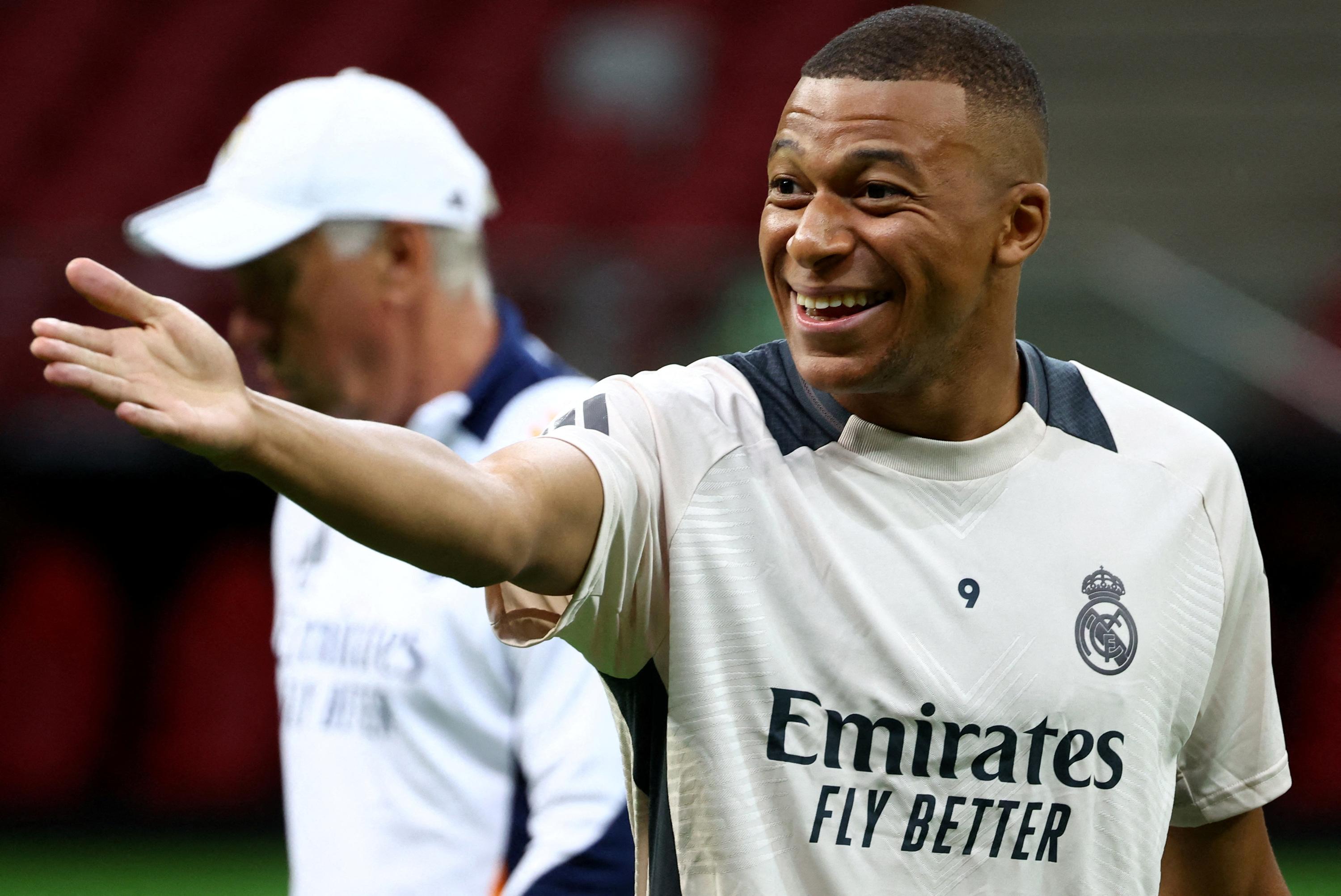 Foot : à quelle heure et sur quelle chaîne suivre les grands débuts de Kylian Mbappé avec le Real Madrid ?