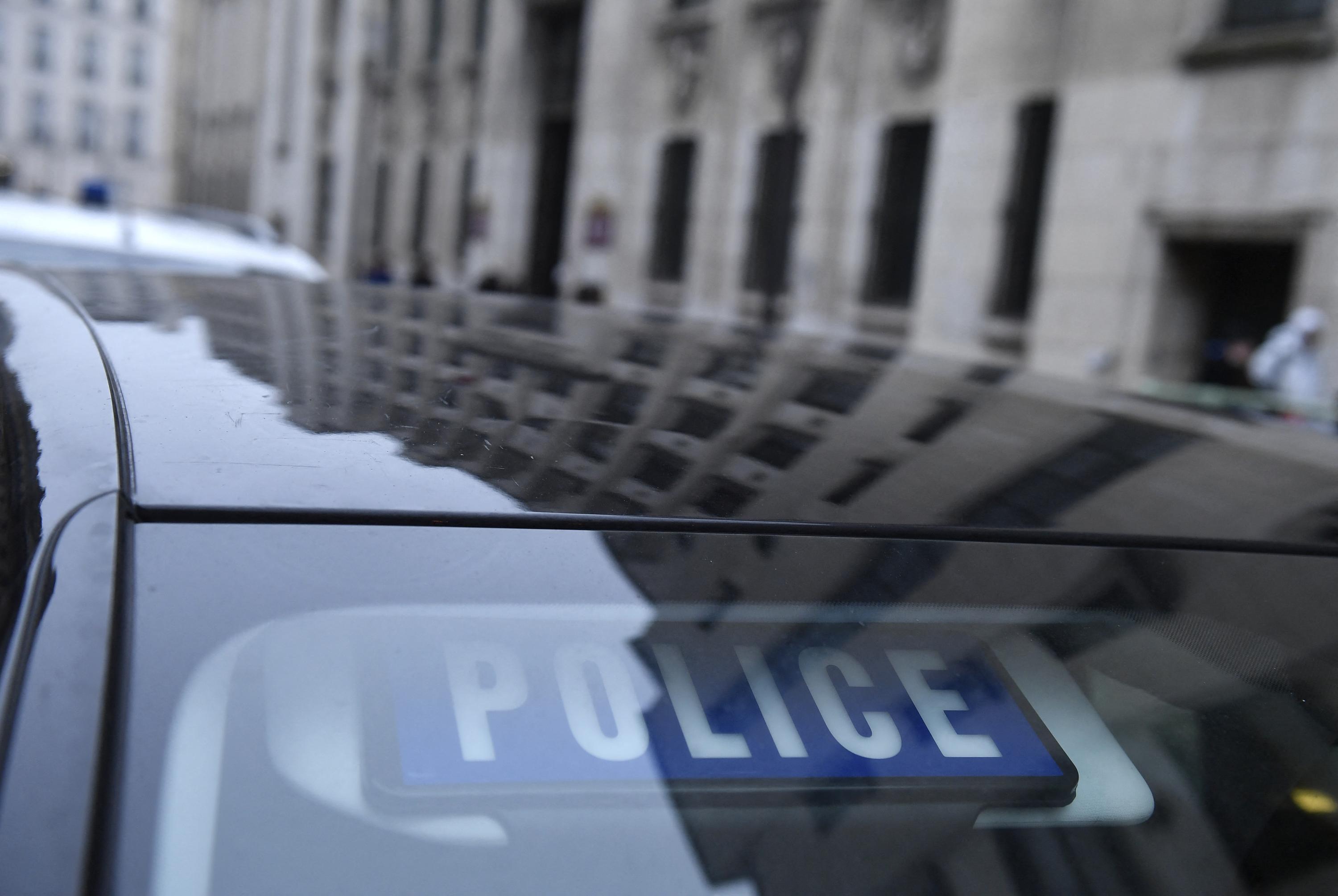 Val-de-Marne: un homme grièvement blessé après un affrontement avec des agents de sécurité de HLM