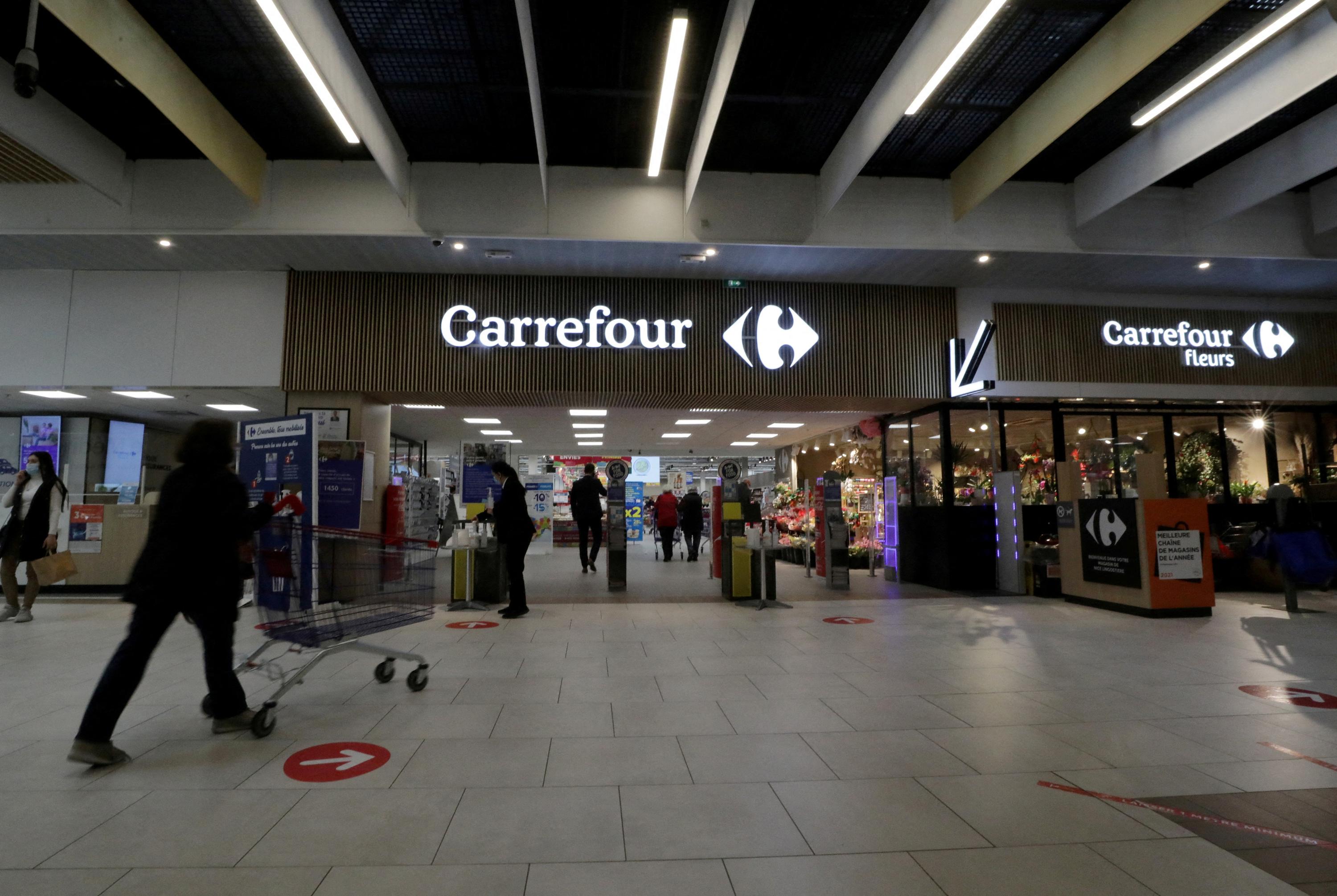 Le PDG de Carrefour anticipe une inflation alimentaire «autour de 1 %» à l’issue des négociations