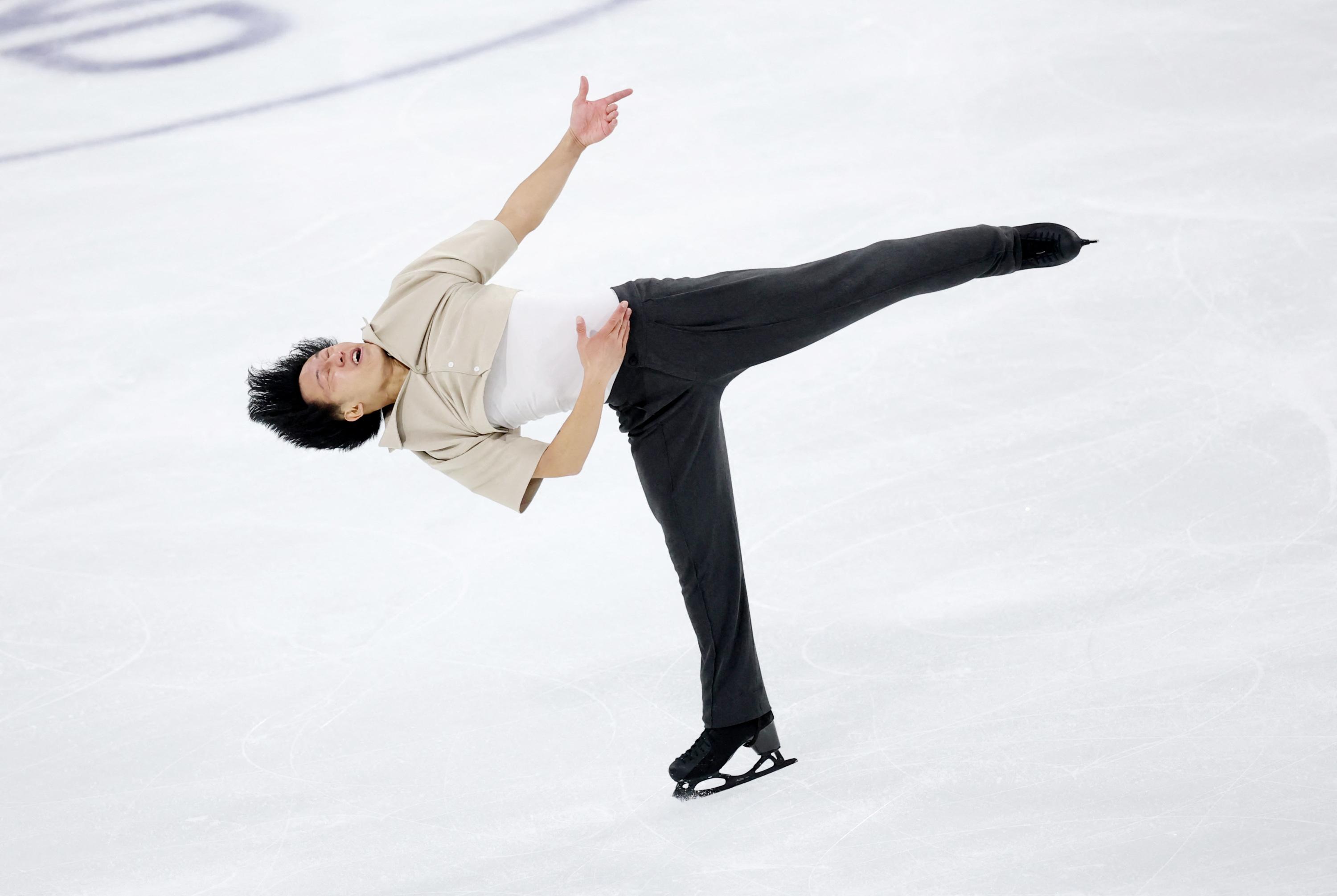 Patinage artistique: Siao Him Fa brillant dans le programme court du Grand Prix de France à Angers