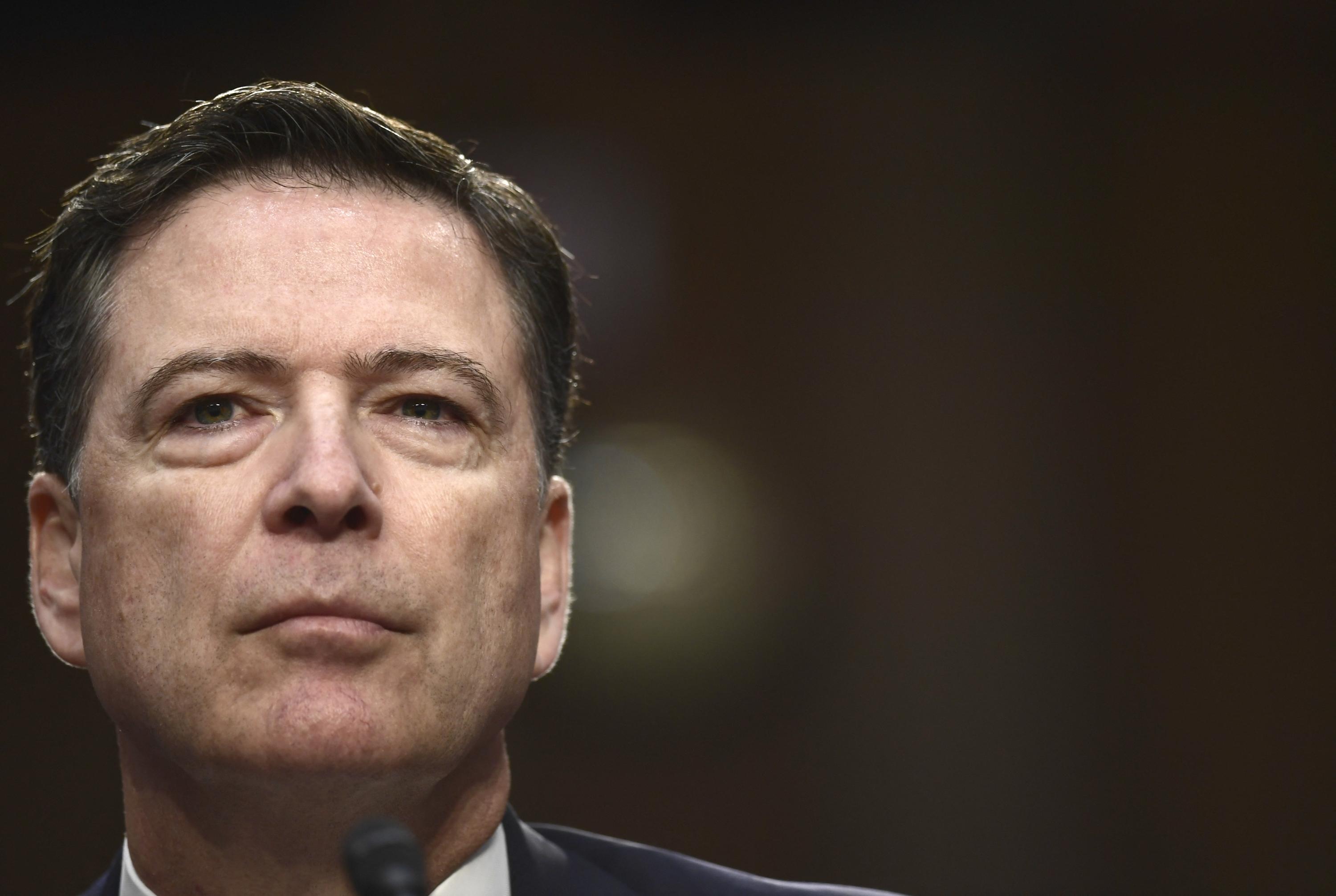 «Cela nous inquiète tous gravement» : l’administration Trump dénonce les «menaces» d’un ancien patron du FBI et ouvre une enquête