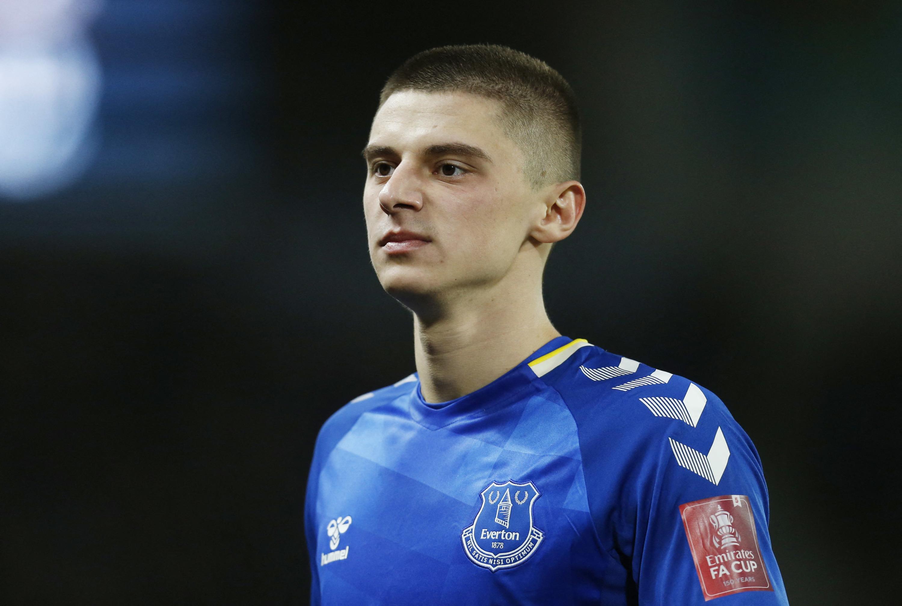 Mercato Vitaliy Mykolenko, Transferts, Actualités de Vitaliy Mykolenko