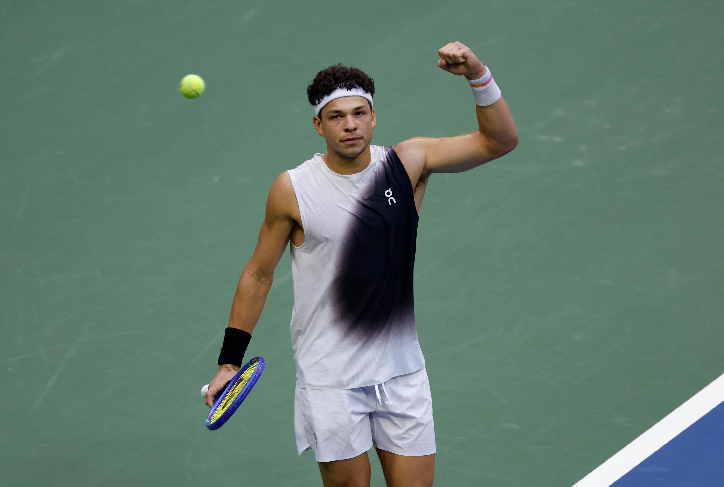EN DIRECT - US Open : Shelton se relance en remportant le troisième set face à Zverev