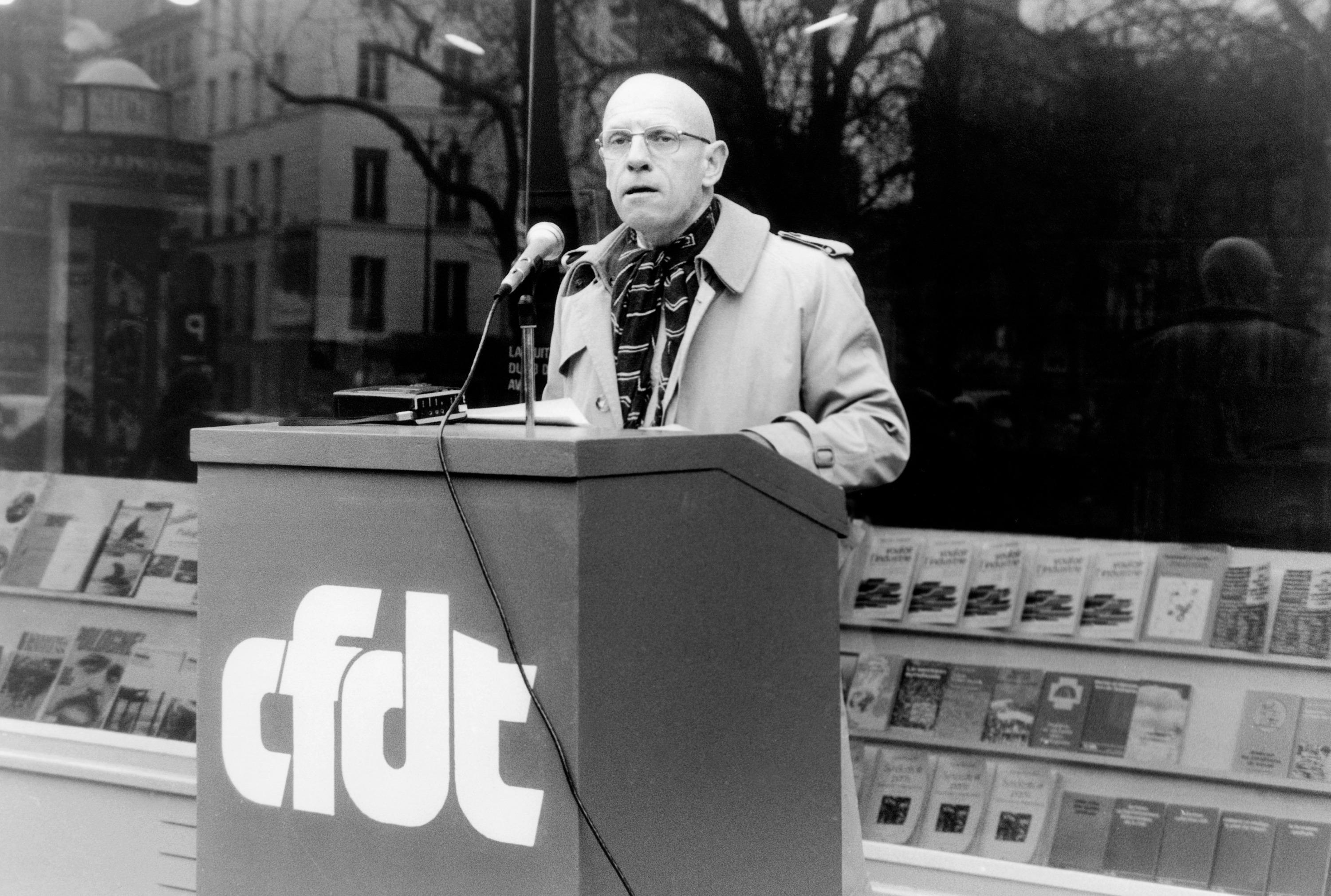 Iran  : Michel Foucault s’est-il laissé séduire par la révolution islamique ?