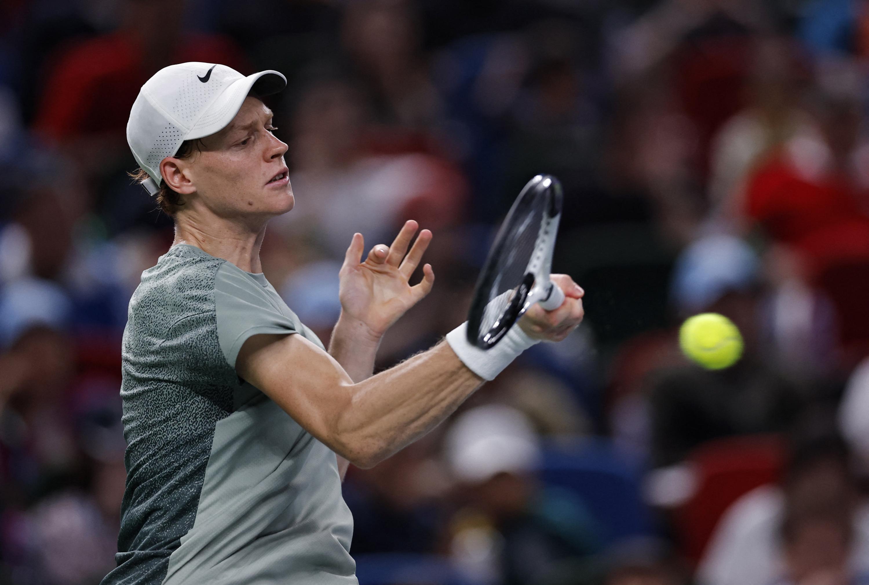 Tennis : Jannik Sinner assuré de terminer l’année à la place de n°1 mondial