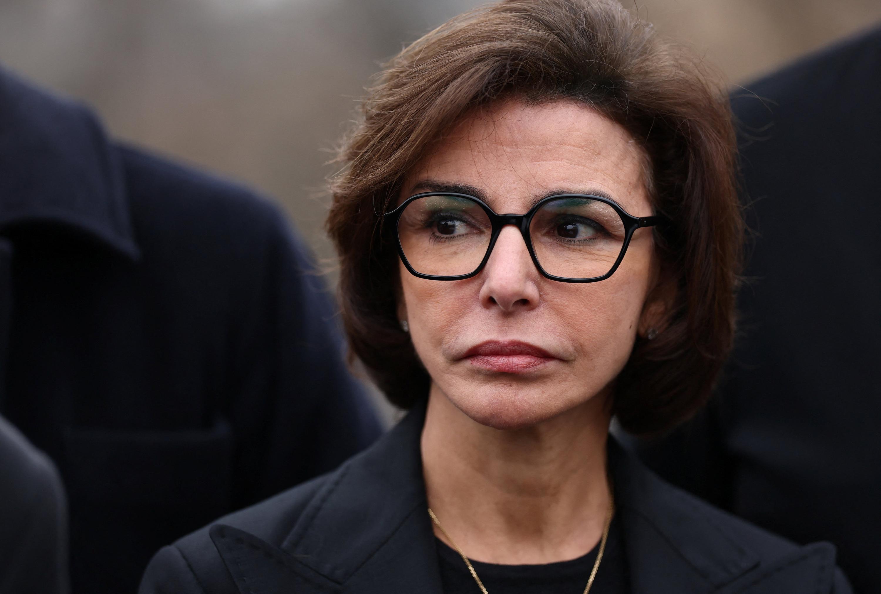 France's Public Broadcasters Sue CNews and Others Amidst Political and Media Tensions