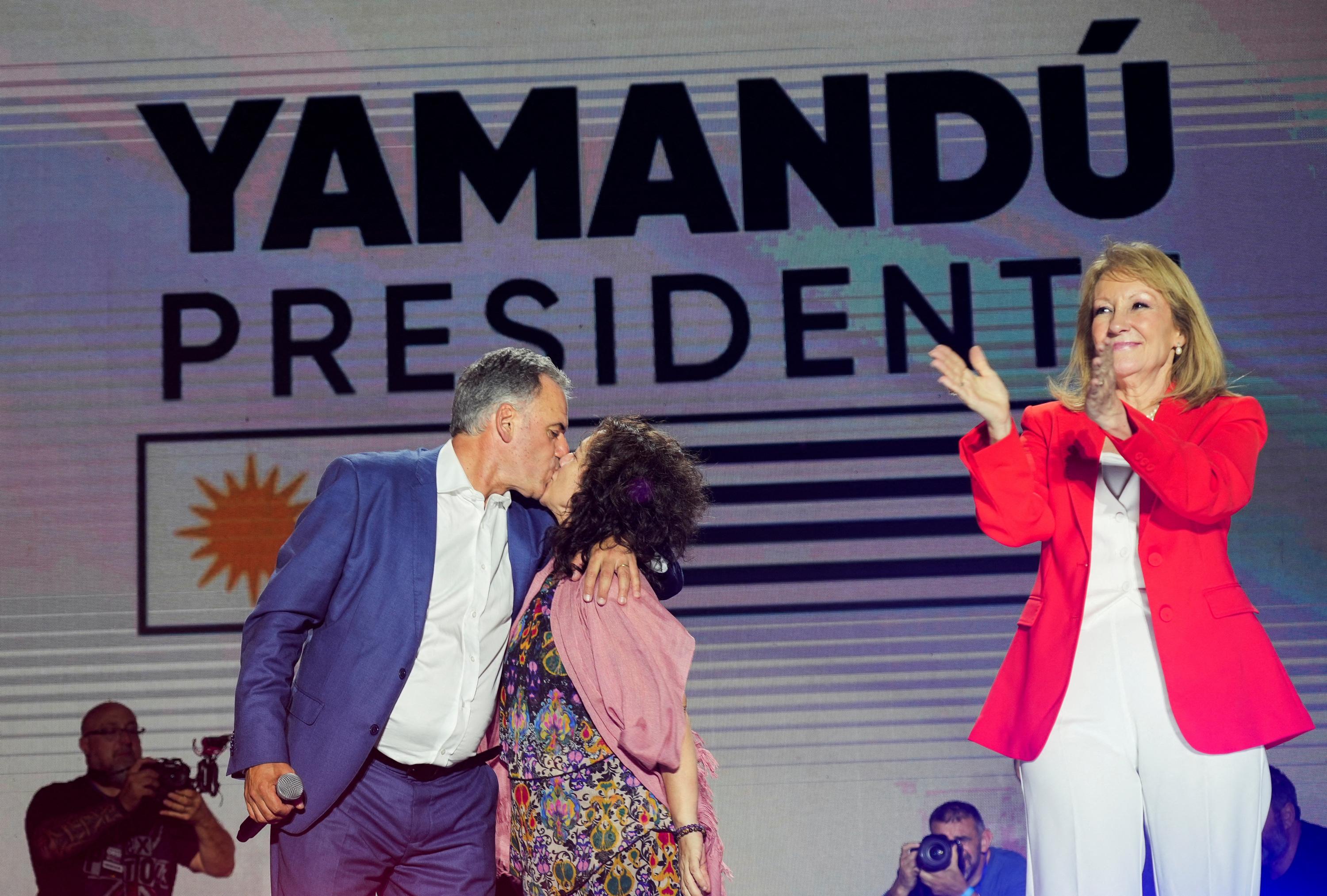 Uruguay : Yamandu Orsi, nouveau président de gauche et fin négociateur