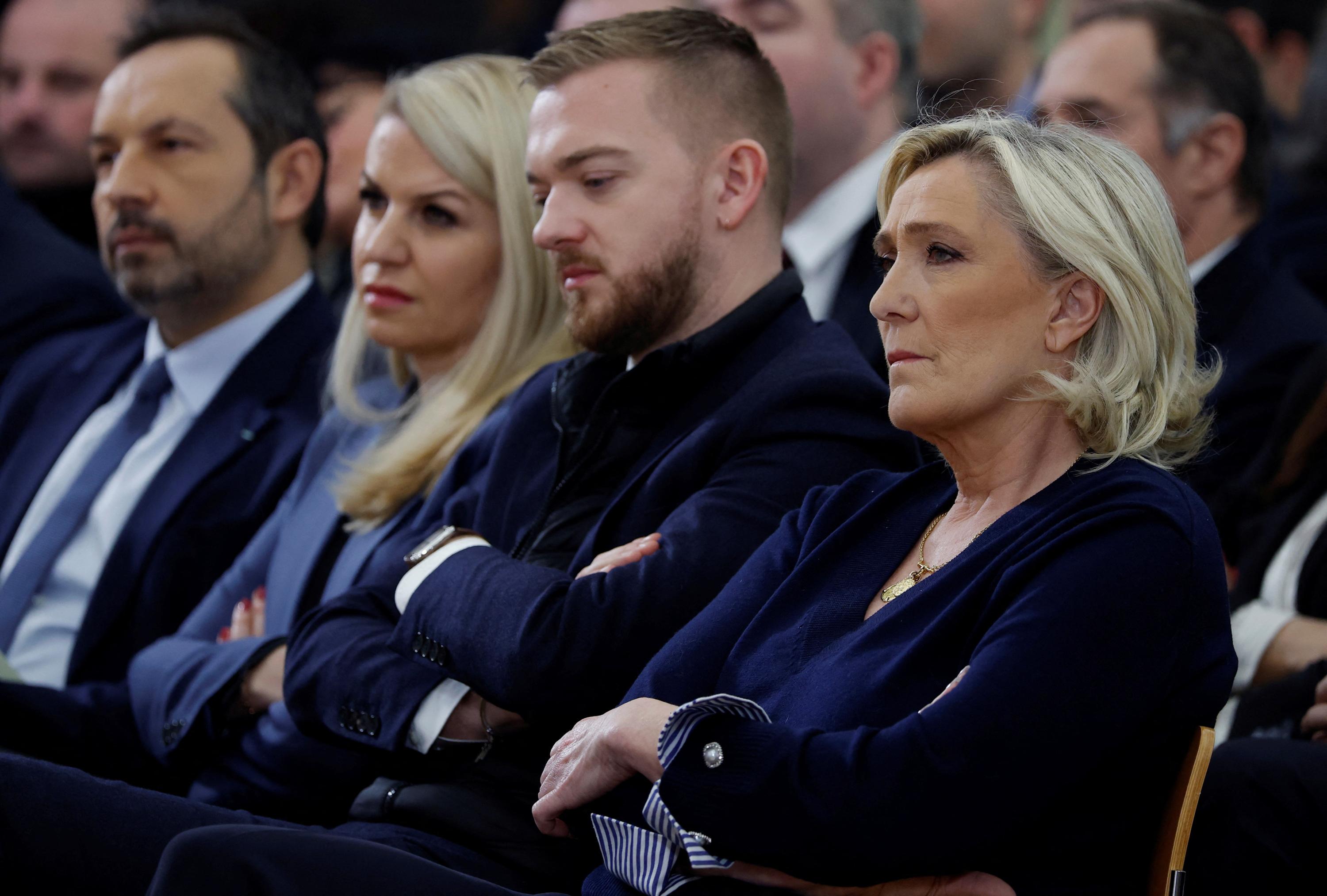 Quand le RN attend le retour de Marine Le Pen