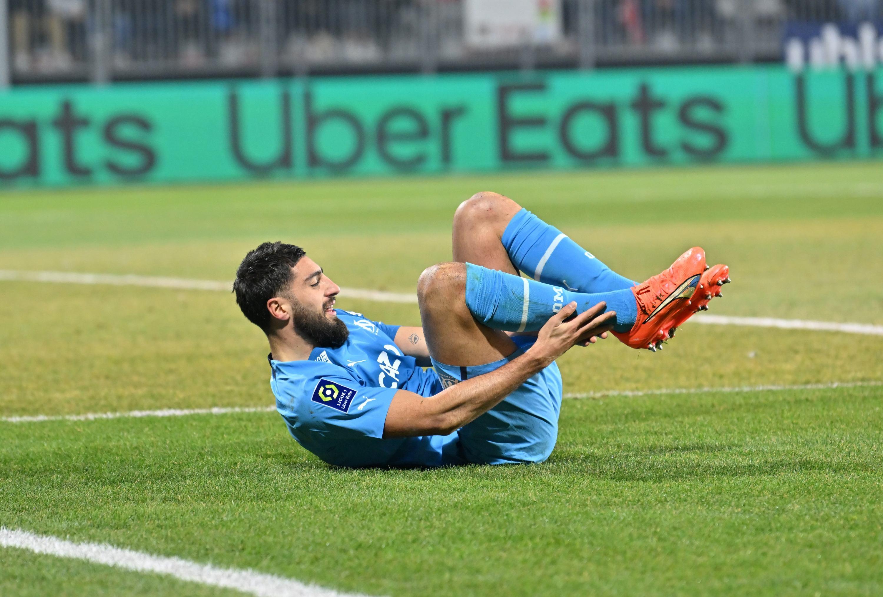 Ligue 1 Samuel Gigot vers un forfait contre le PSG FootballAddict