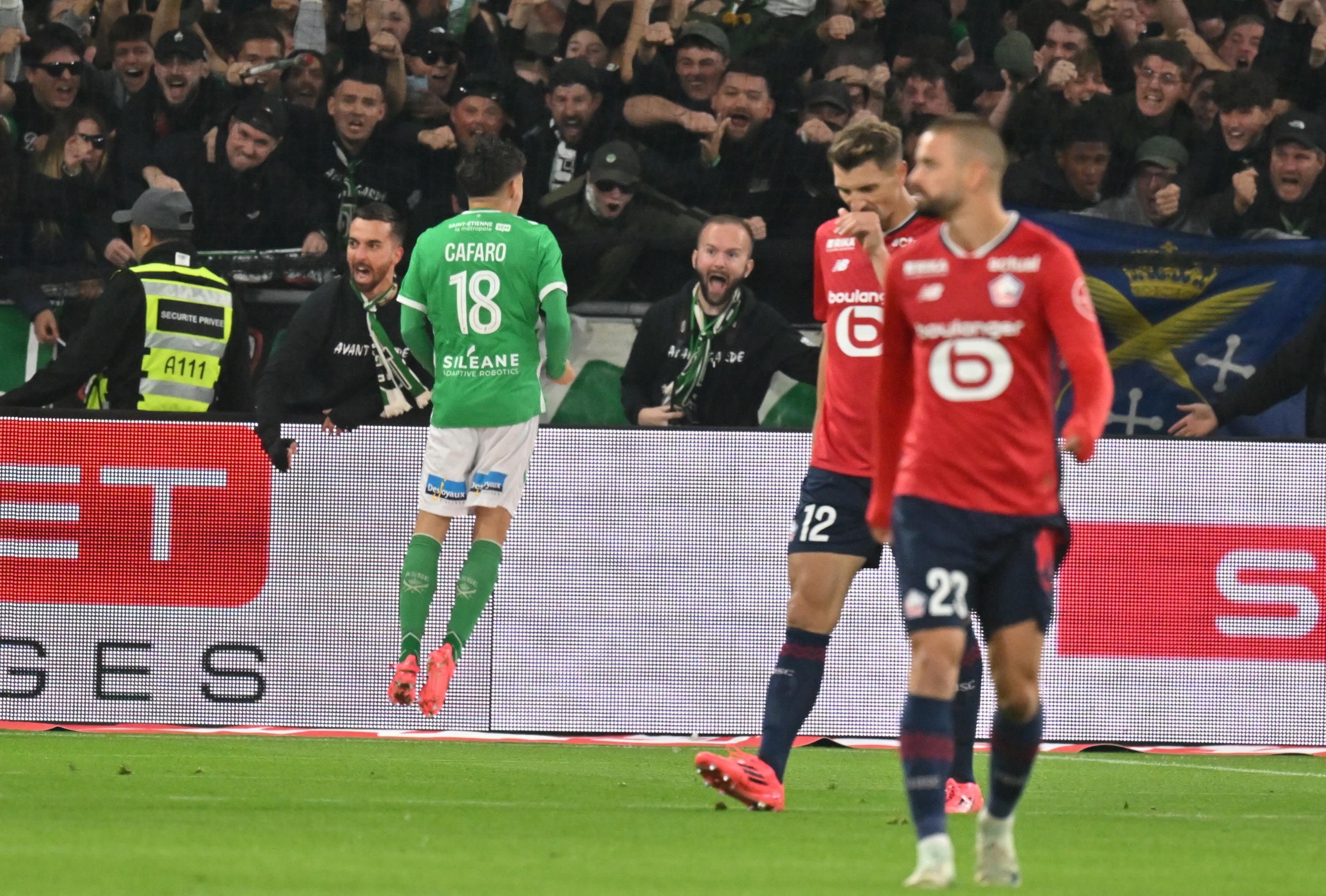 EN DIRECT - Saint-Etienne-Lille : les Lillois ont dix minutes pour réagir et égaliser