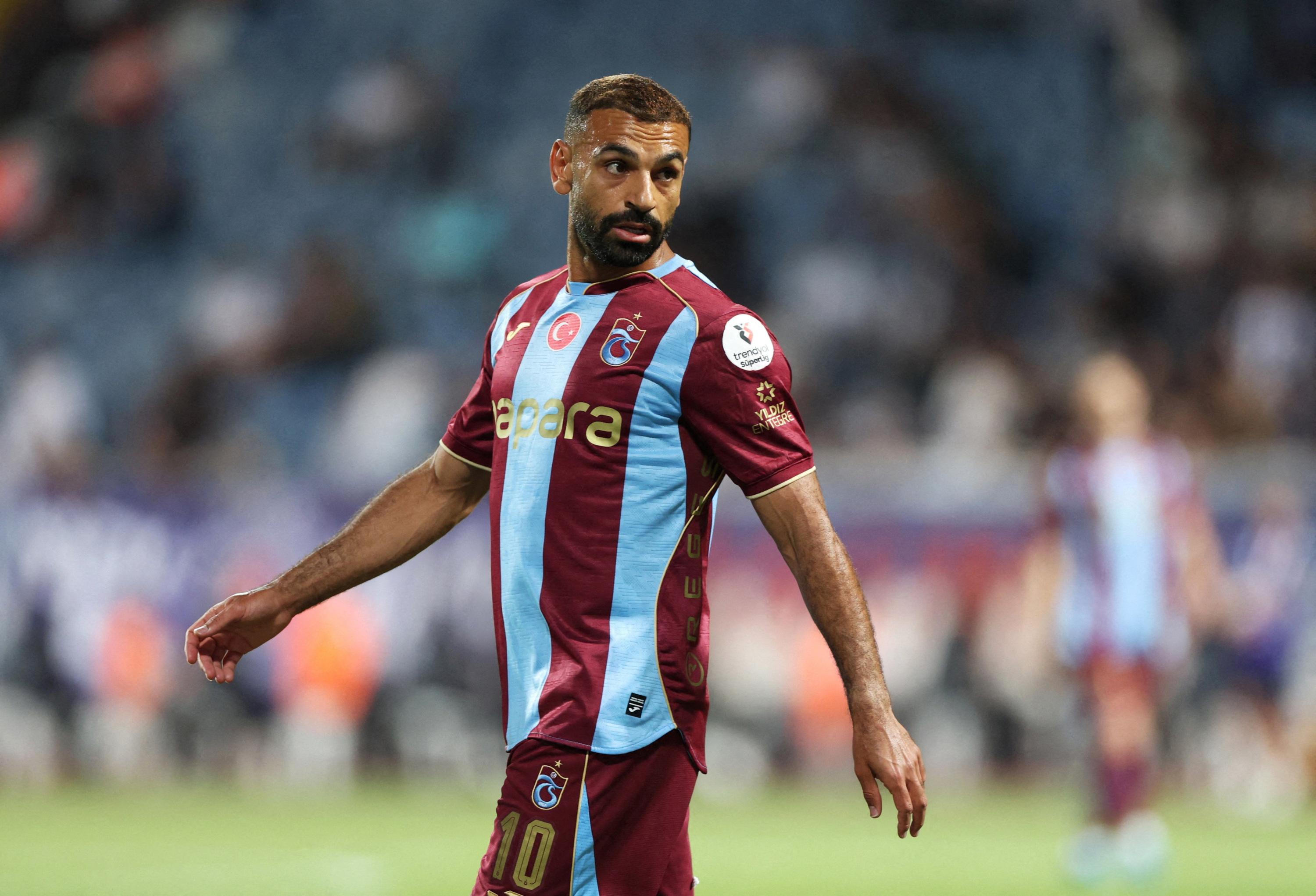 Turquie : Mohamed Salah s’offre un doublé avec Trabzonspor et ouvre son compteur
