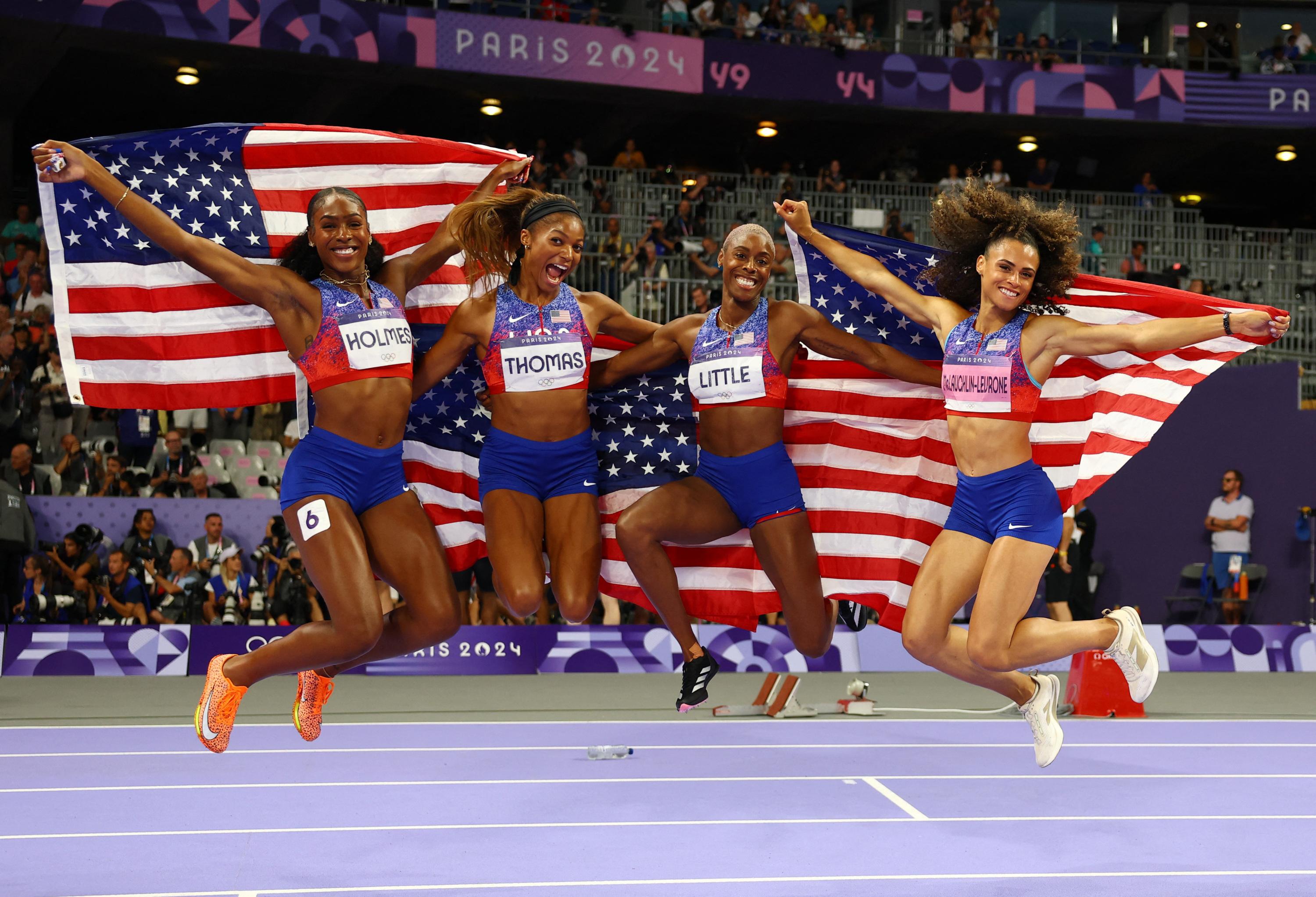 JO - Athlétisme: les Américaines sacrées sur le relais 4x400 m, la France 5e