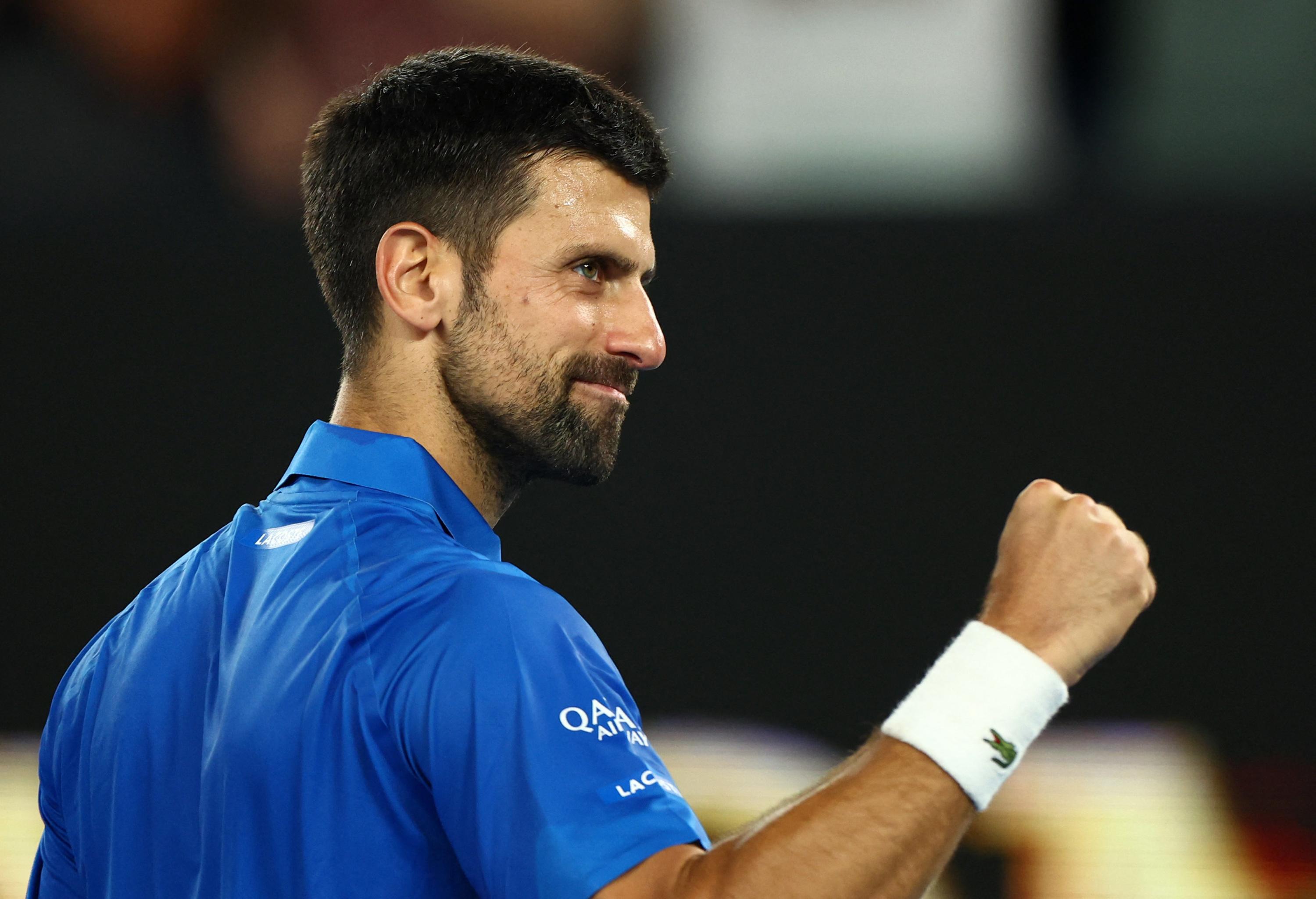 Open d'Australie : Djokovic lâche un set mais rejoint le 2e tour