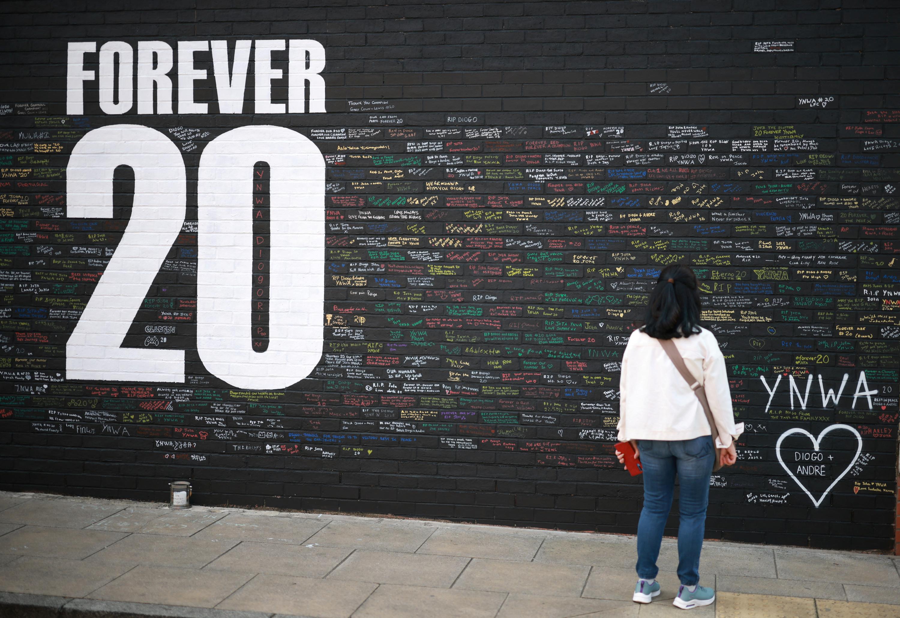 «Pour toujours notre numéro 20», Liverpool retire officiellement le numéro de maillot de Diogo Jota