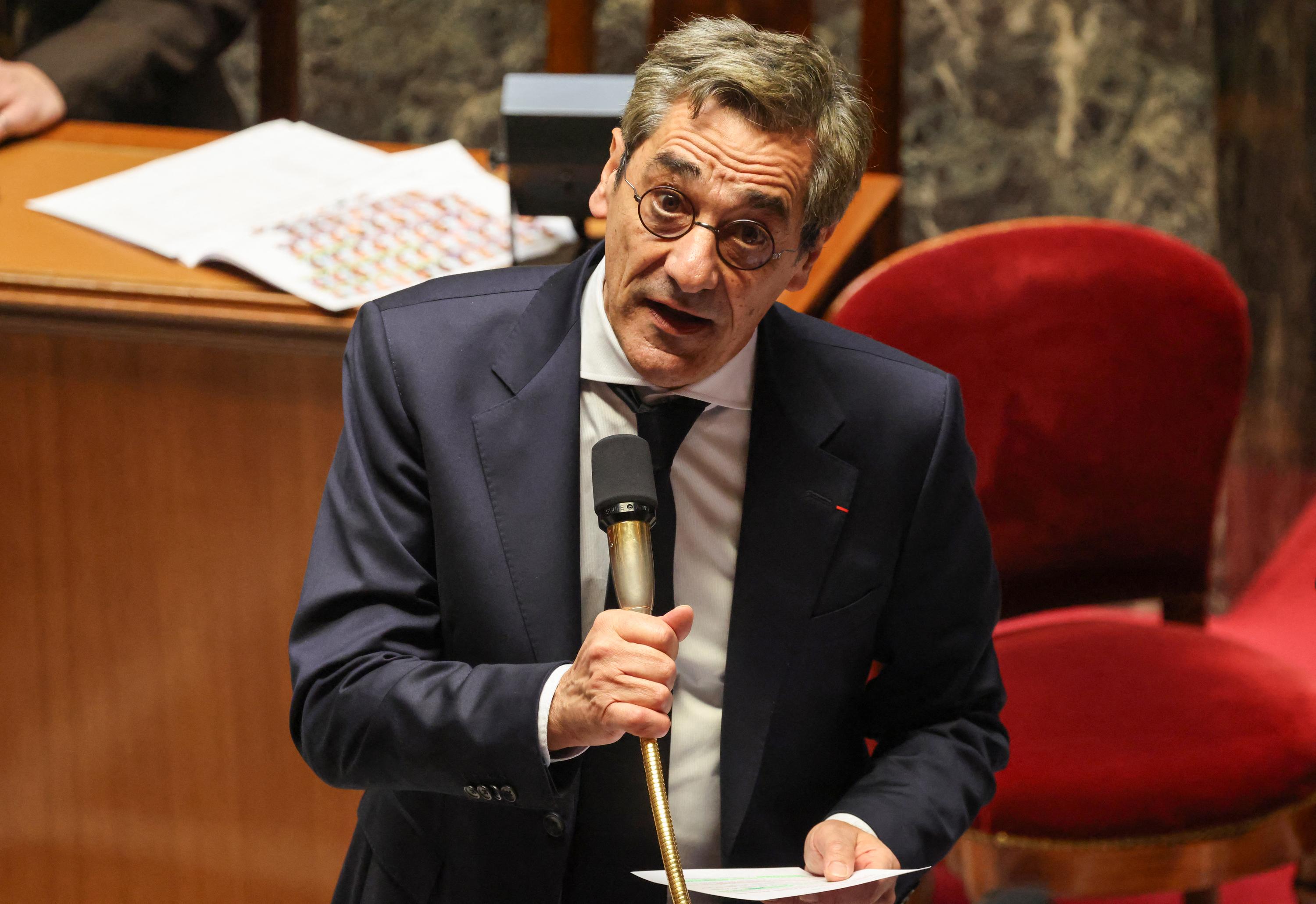 «Il faut casser la gueule aux Chinois !» : l’étonnante sortie du ministre du Commerce Serge Papin