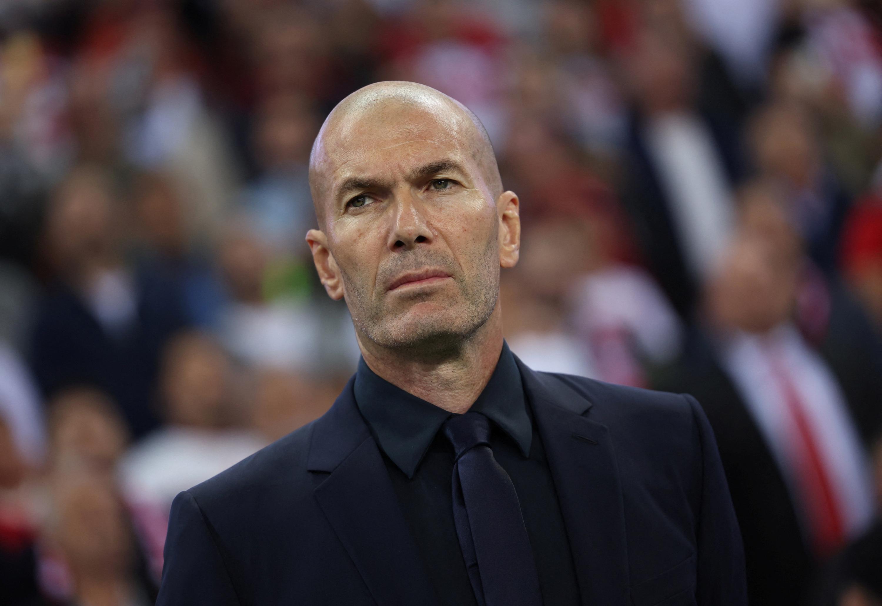Première victoire, blessure de Mbappé, retard pour la Marseillaise : les vérités de Zinédine Zidane après Turquie-France
