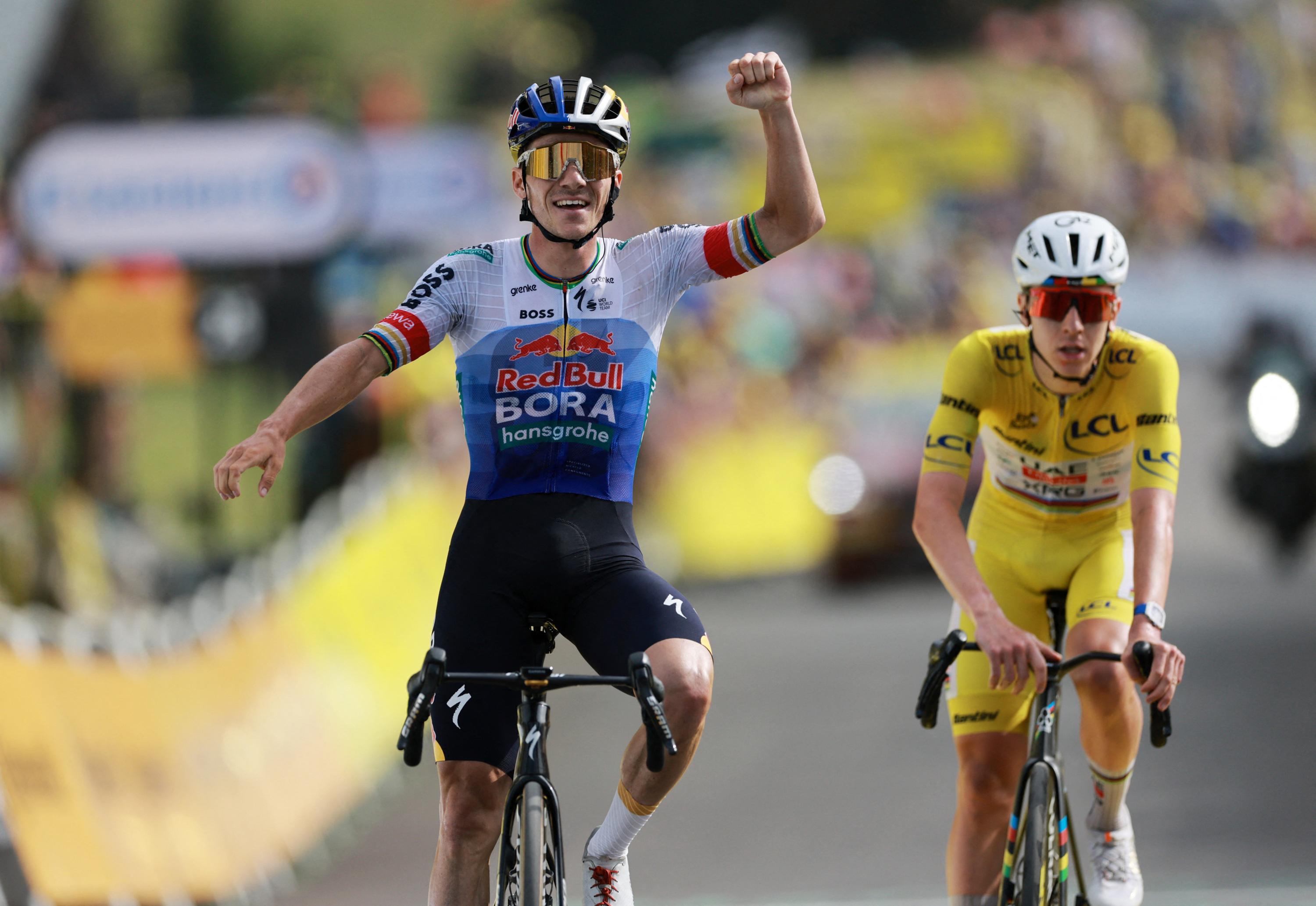 Tour de France : après l’abandon de Vingegaard, Evenepoel s’offre Pogacar au plateau de Solaison, Seixas perd son maillot blanc
