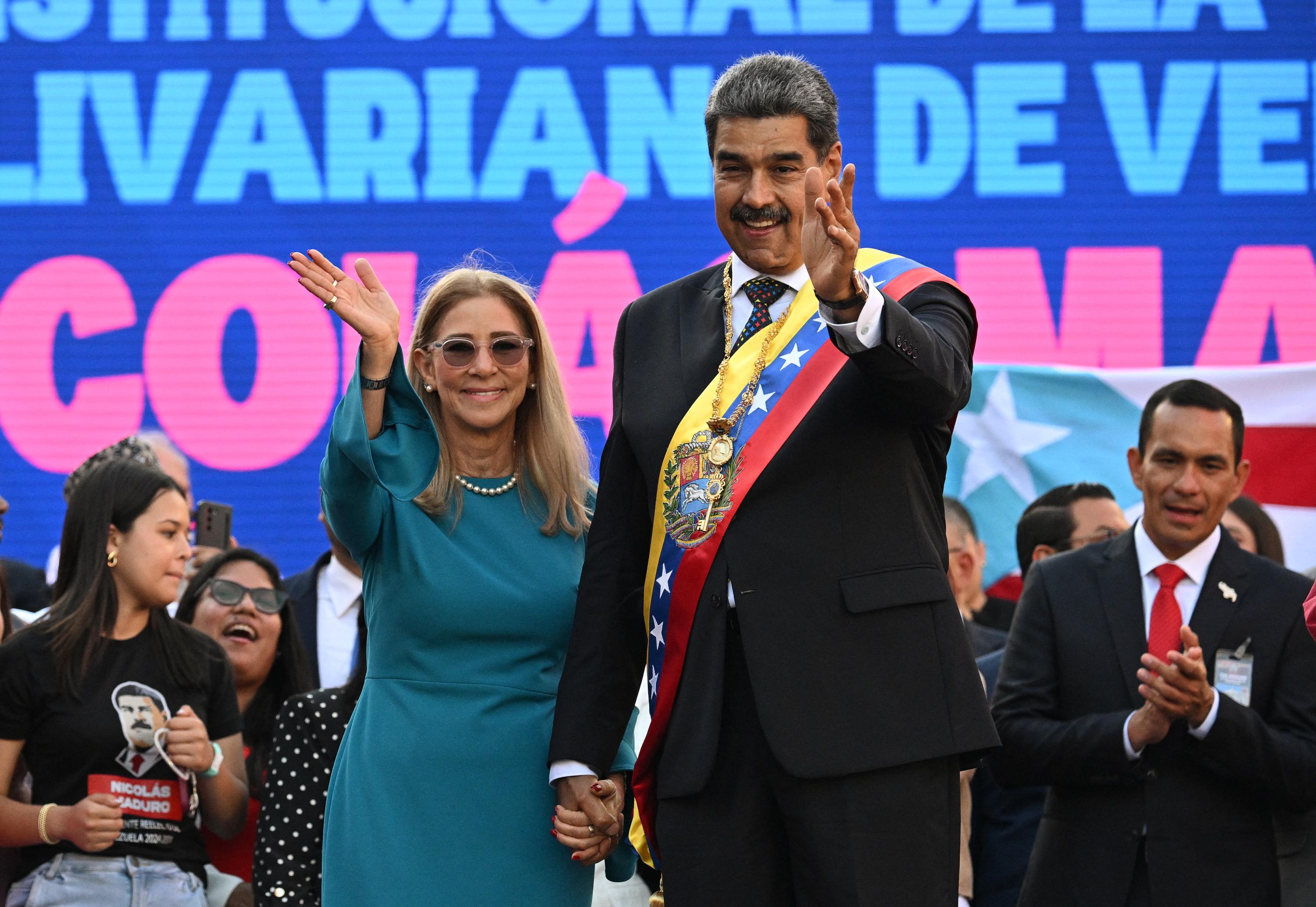 Détenue à New York, l’épouse de Maduro souffre d’un problème cardiaque, selon le fils du dirigeant