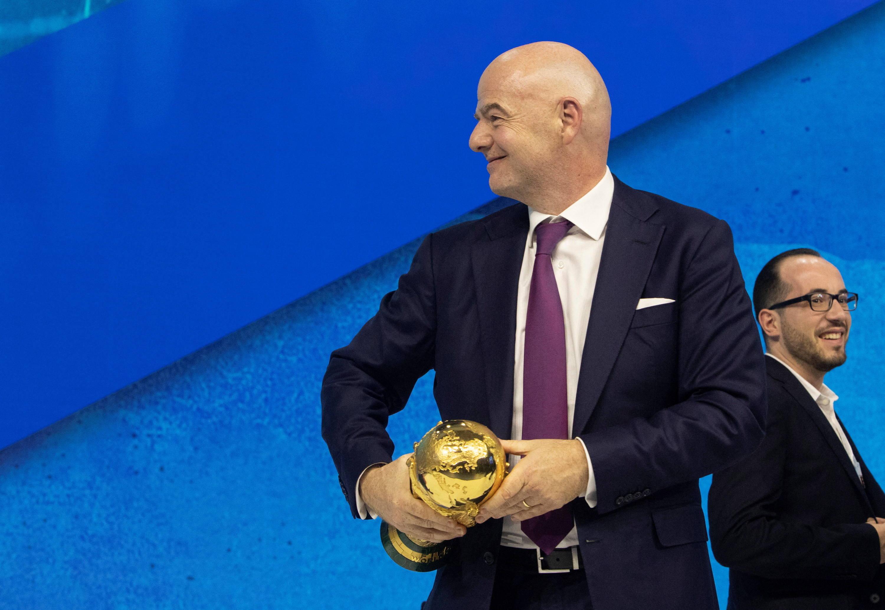 Foot : la FIFA suspend deux joueurs dopés pour une durée de quatre ans