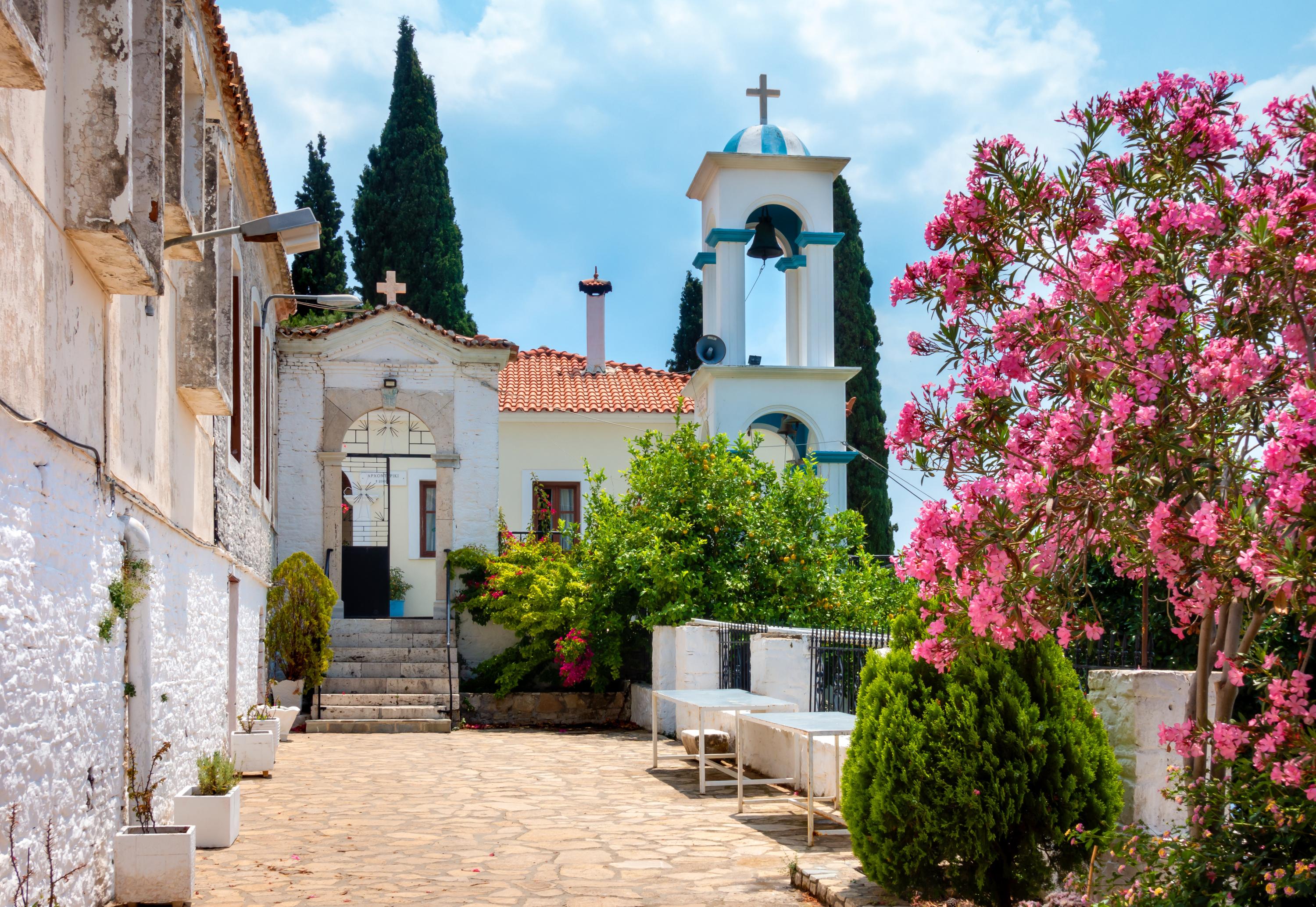 Grèce : portée disparue, une touriste néerlandaise retrouvée morte à Samos