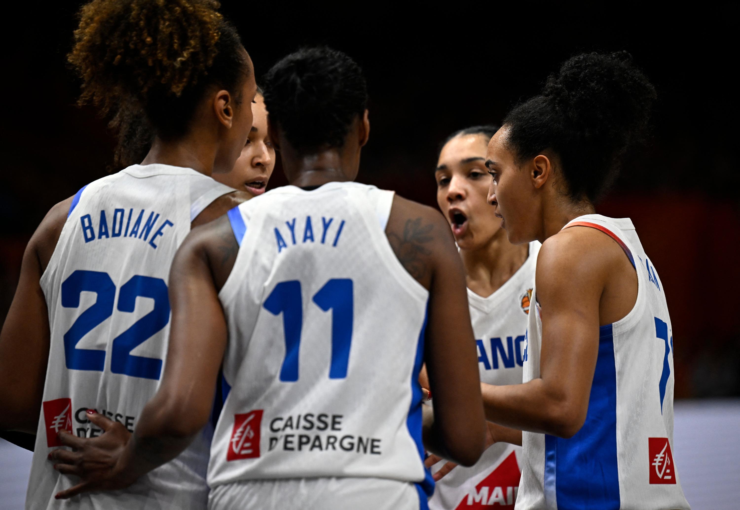EN DIRECT - France-Allemagne : les Bleues très bien parties à Berlin, la finale en ligne de mire