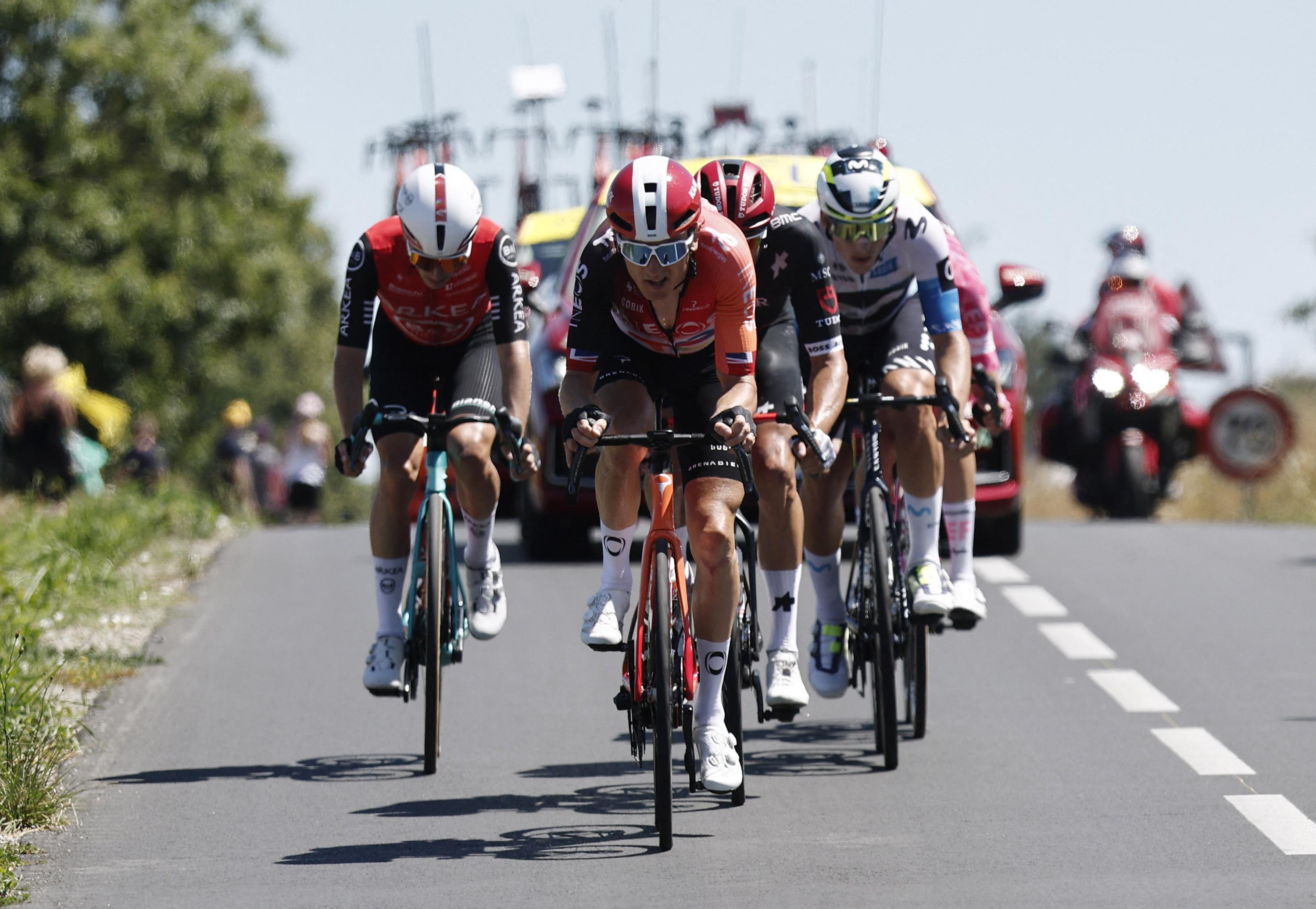 EN DIRECT - Tour de France : deux Français dans l’échappée, le peloton contrôle à distance