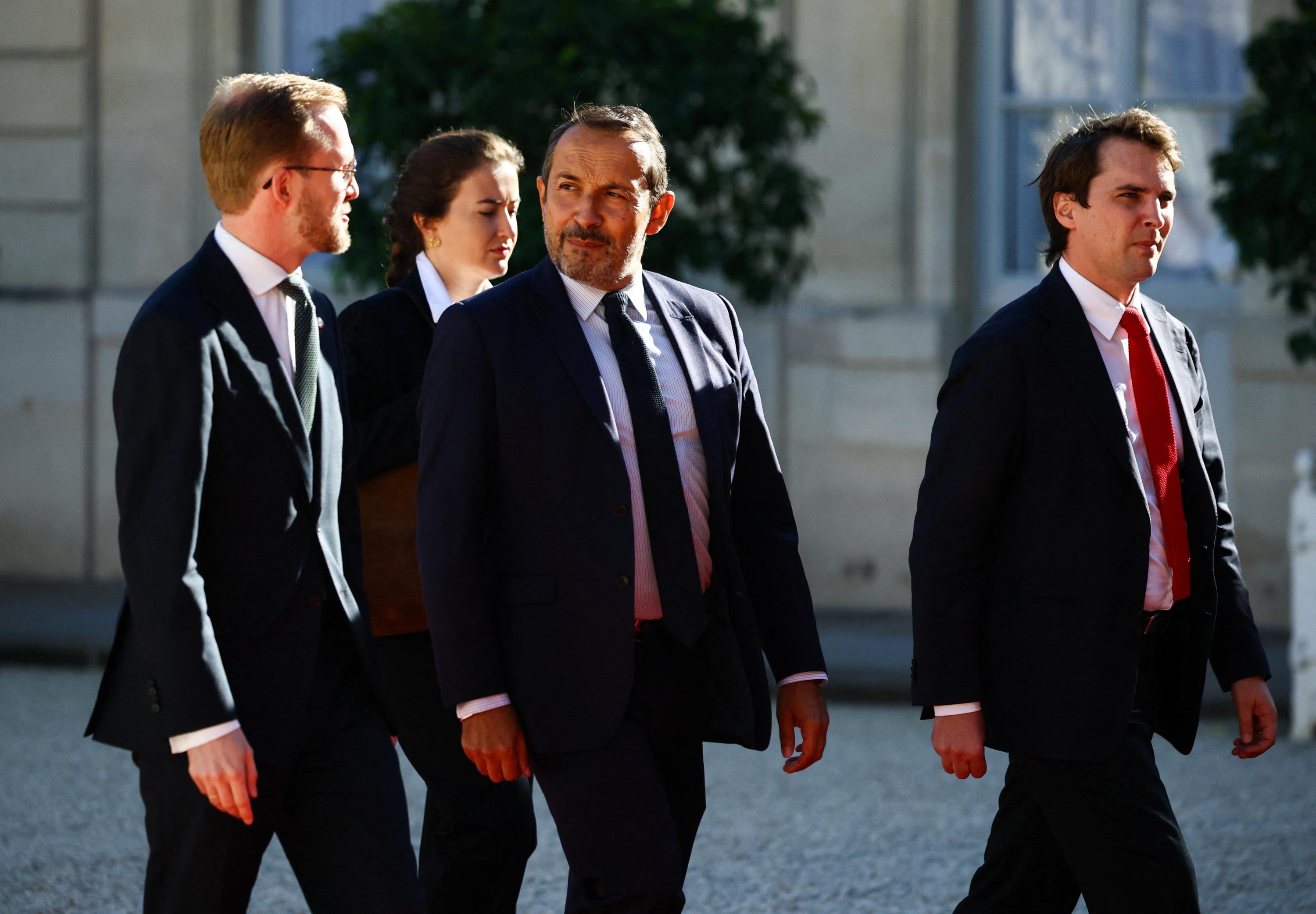 EN DIRECT - Présidentielle 2027 : Valérie Pécresse, Sébastien Chenu et Philippe Tanguy, principaux invités des matinales
