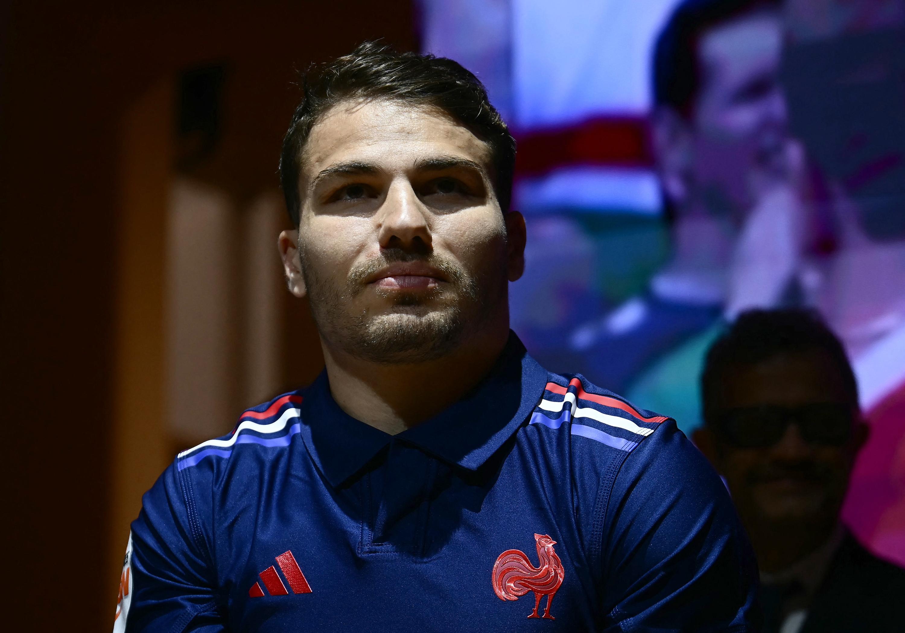 Antoine Dupont : «Il y a beaucoup de frustration concernant le palmarès de cette équipe», le capitaine des Bleus évoque le Tournoi des six nations