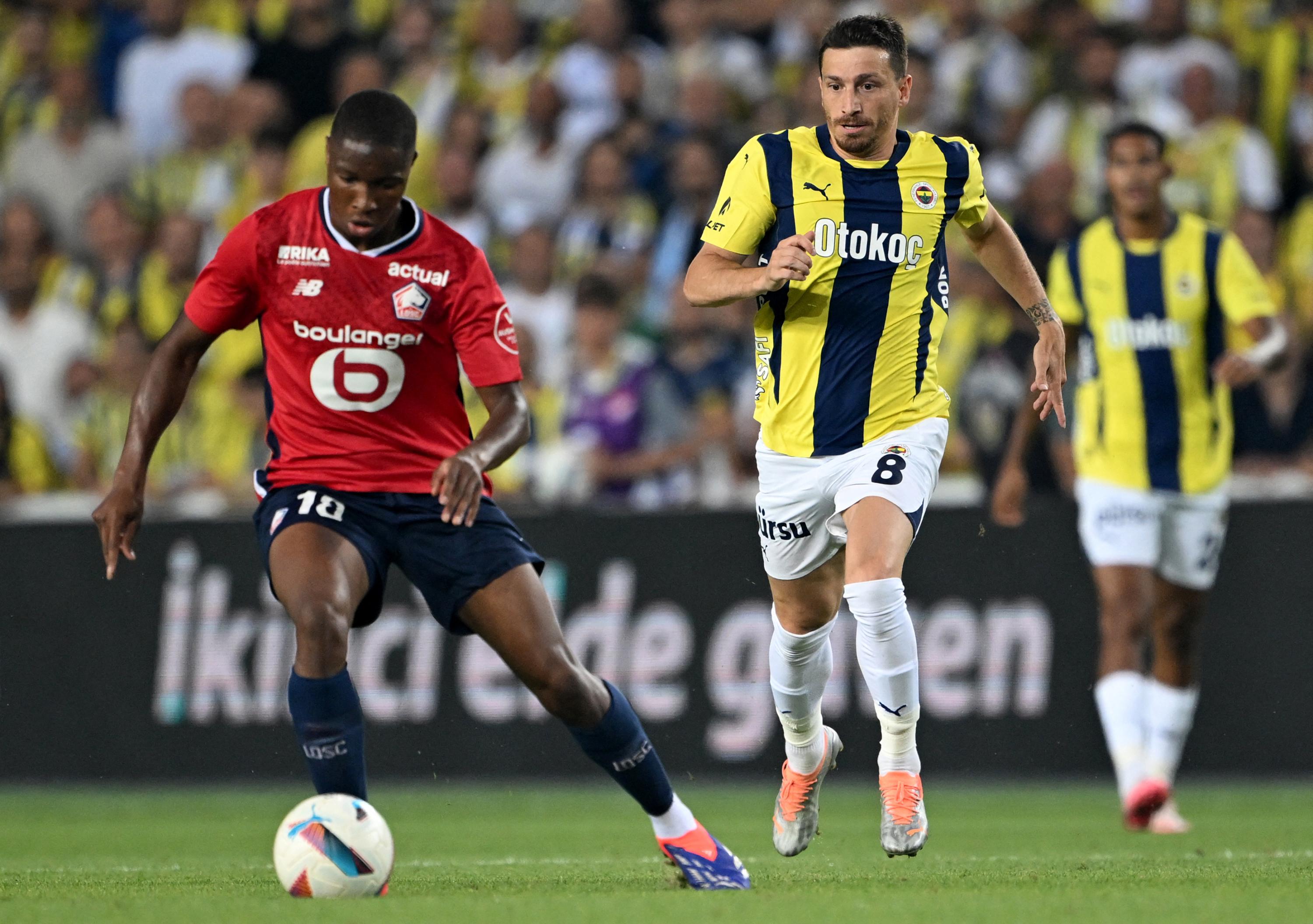 Ligue des champions : après un match fou face à Fenerbahçe, le LOSC arrache sa qualification