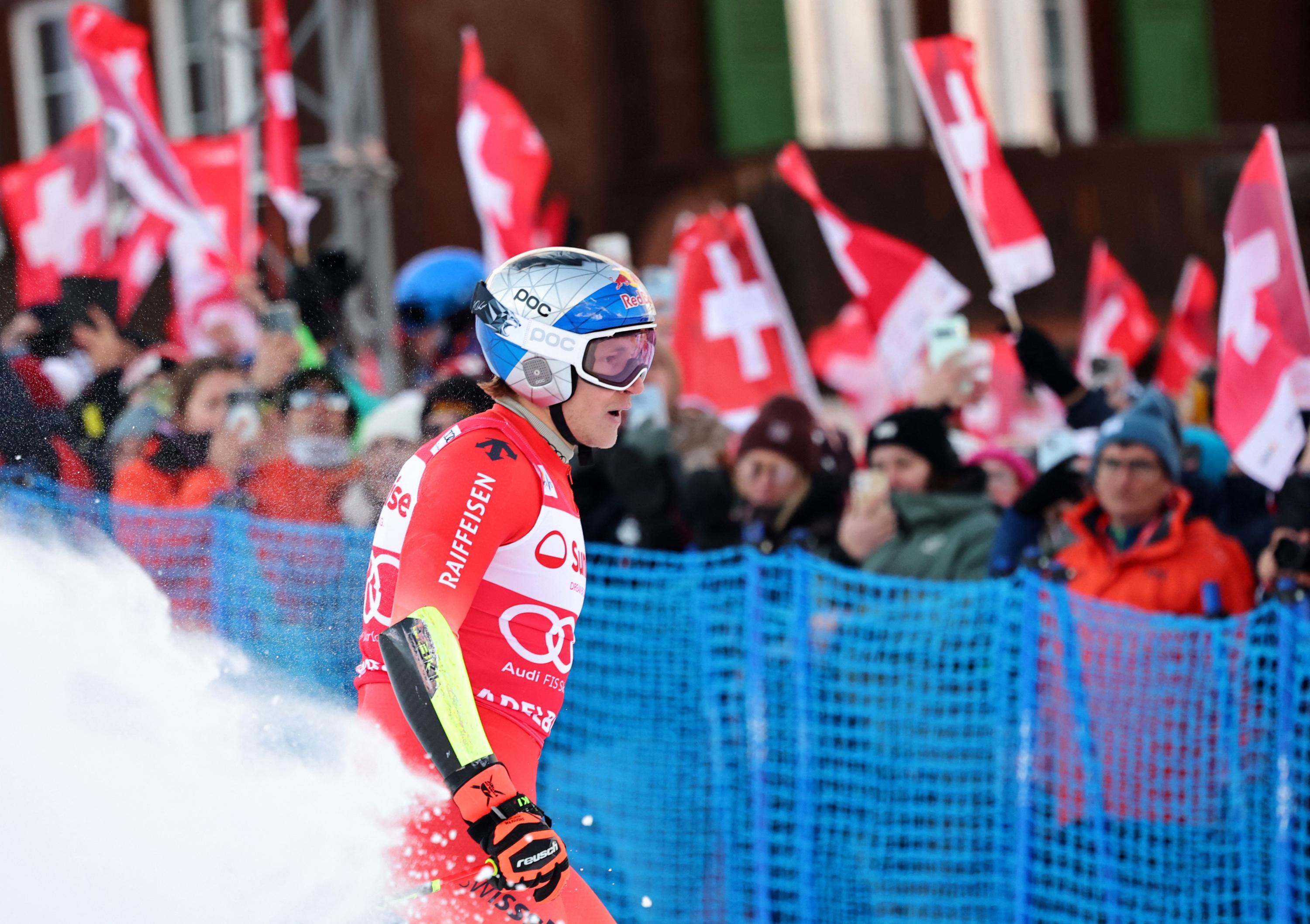 Ski alpin : Marco Odermatt encore intouchable dans le géant d'Adelboden