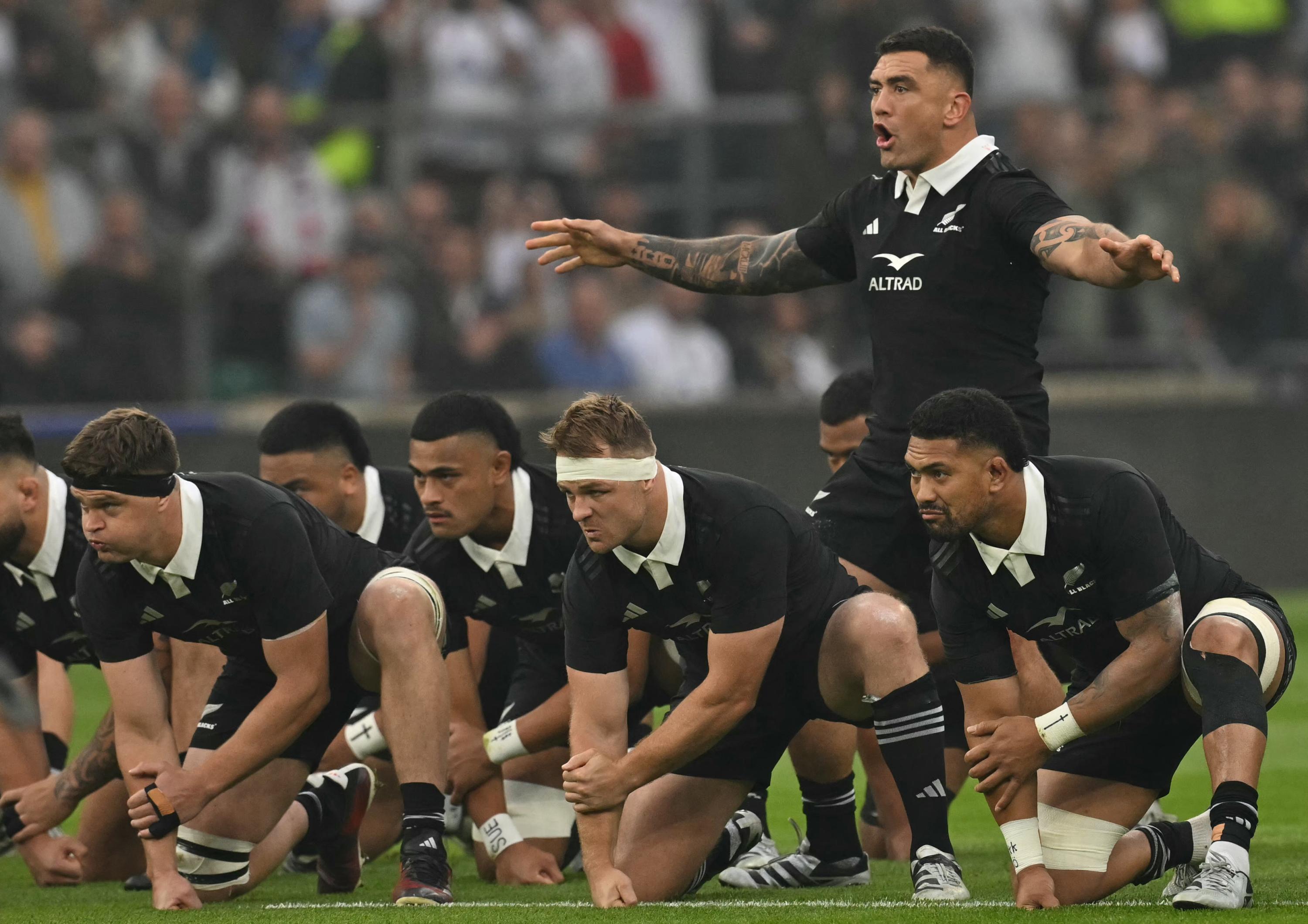 «Il fait partie de l’ADN du rugby» : l’ancien international anglais Jason Leonard prend la défense du Haka