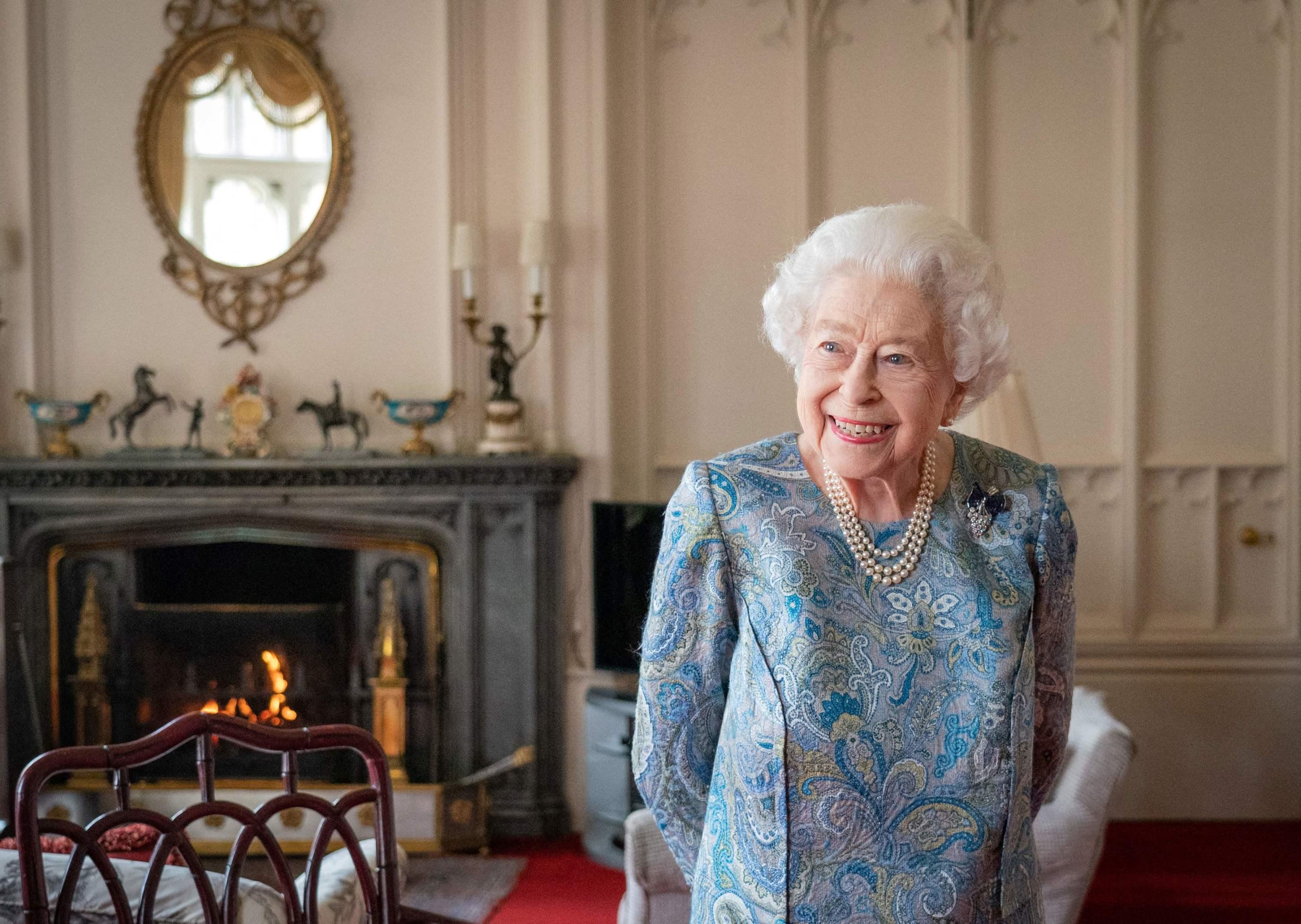 Royaume-Uni : la reine absente pour le discours du trône et remplacée par le prince Charles