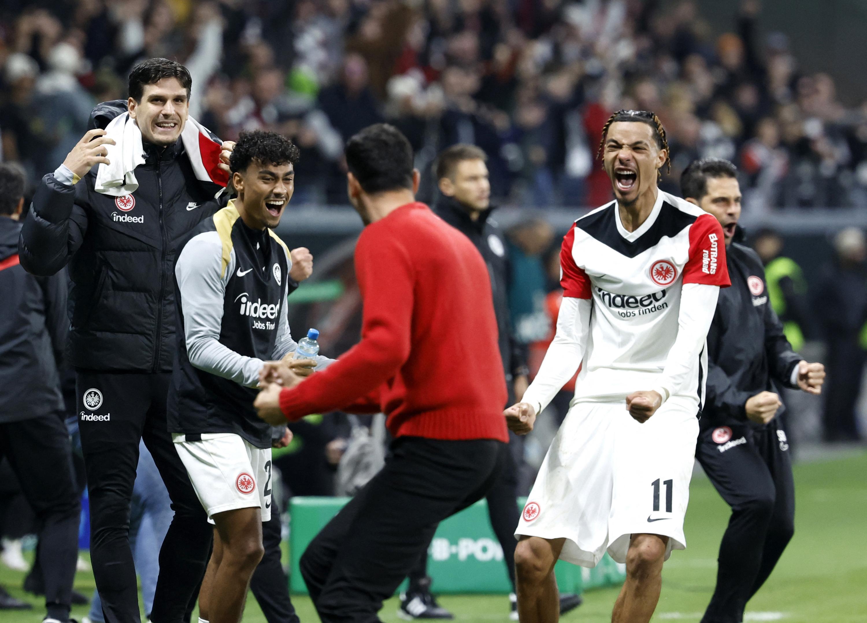 Foot : Ekitike et Marmoush permettent à l’Eintracht Francfort en huitièmes de finale de la Coupe d’Allemagne